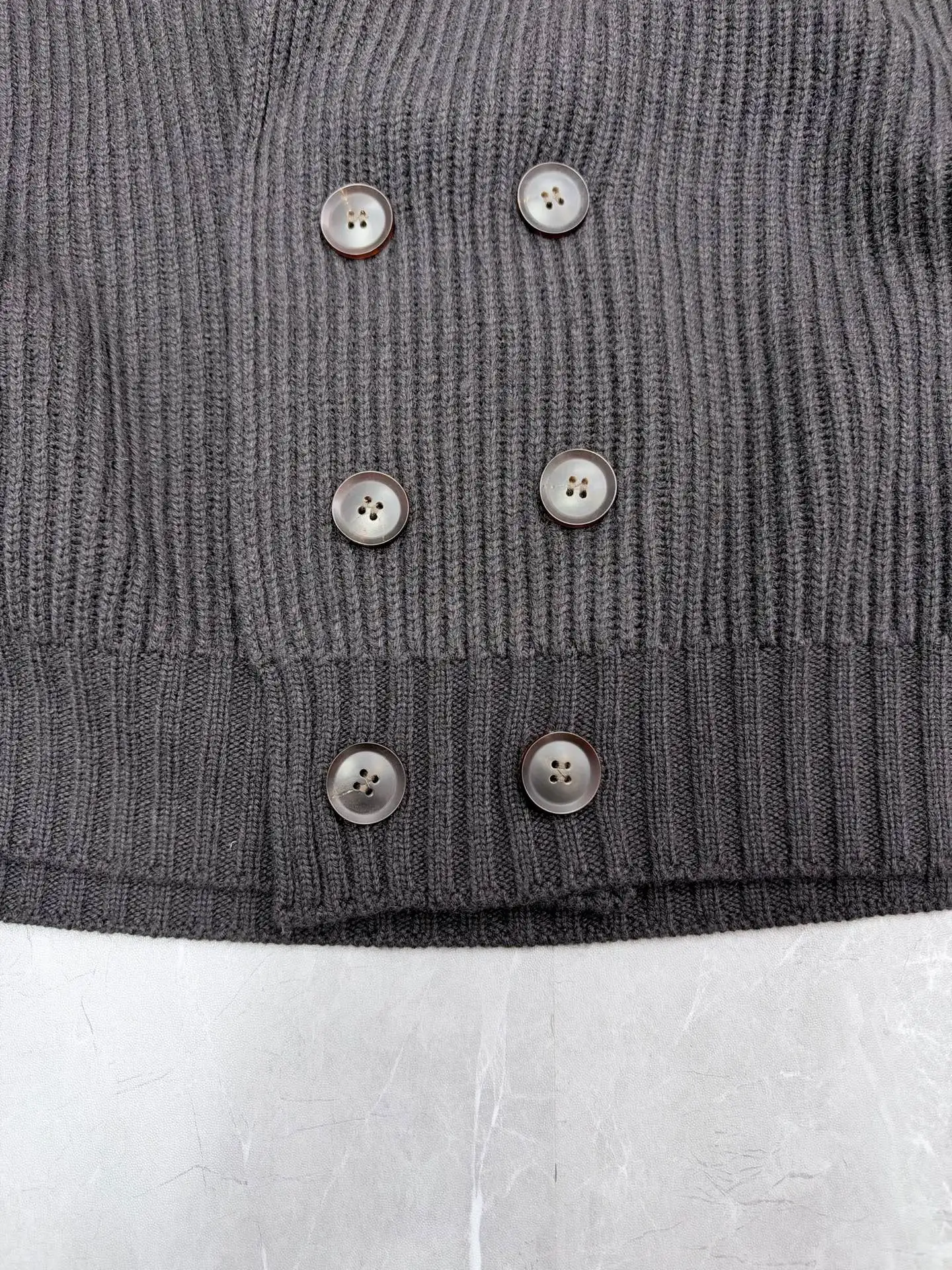 Double-Breasted Ribbed Cashmere Cardigan D39519203 — view 4