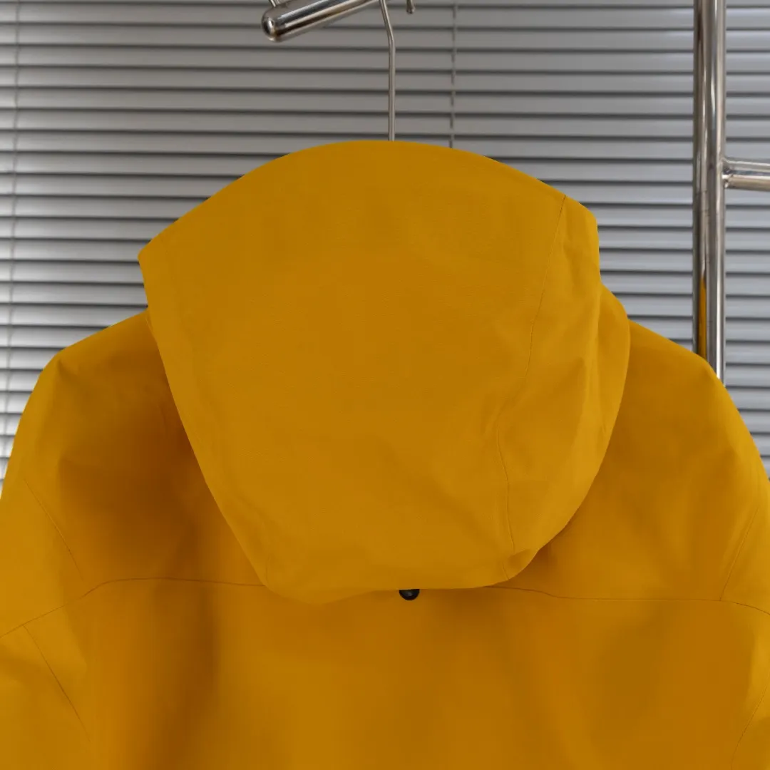 Alpha SV GORE-TEX Pro Hooded Shell Jacket D40013413 — view 14