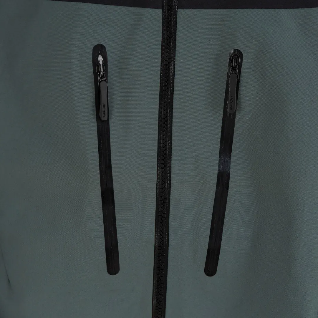 Alpha SV GORE-TEX Pro Hardshell Jacket D40013411 — view 7