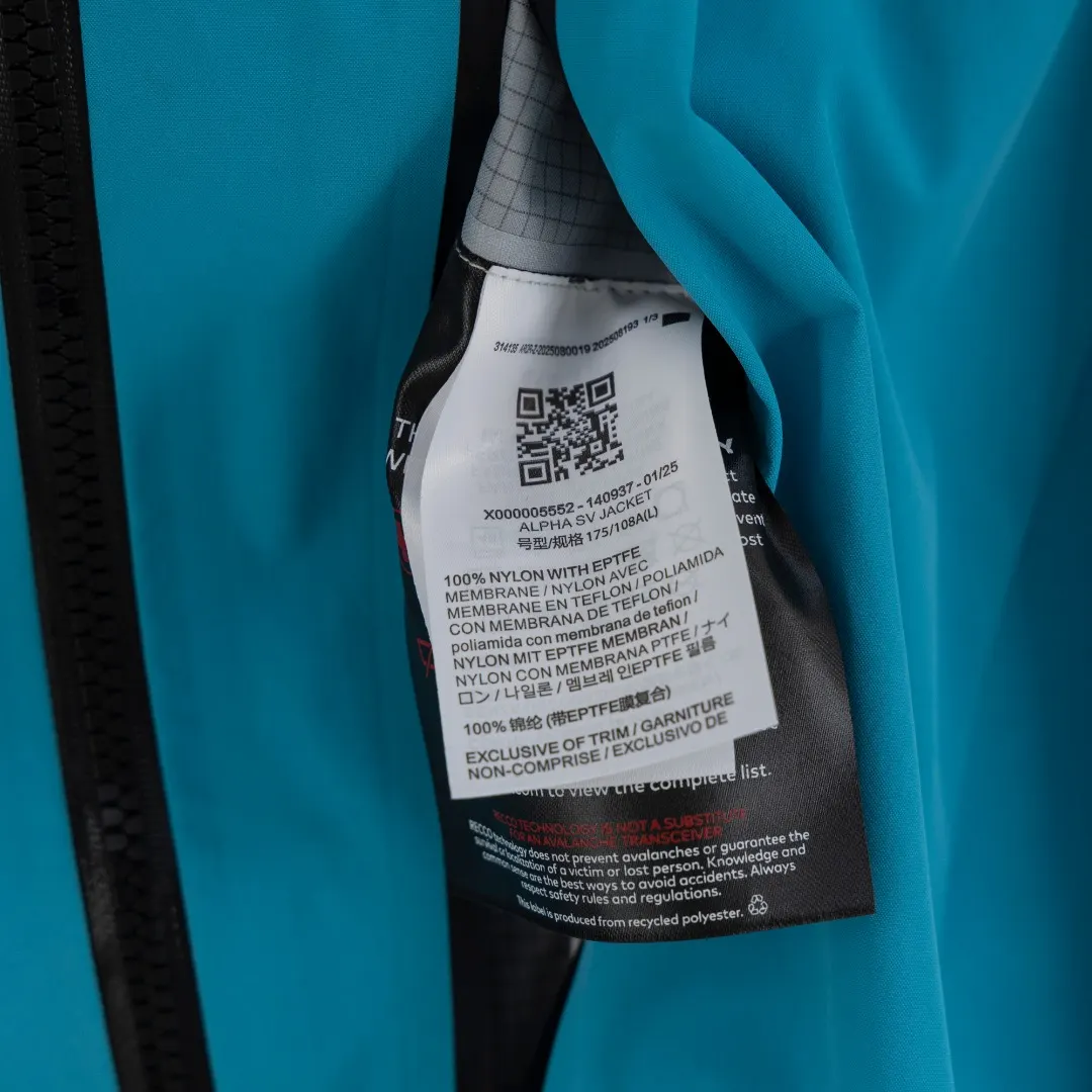 Alpha SV GORE-TEX Pro Hooded Shell Jacket D40013404 — view 12
