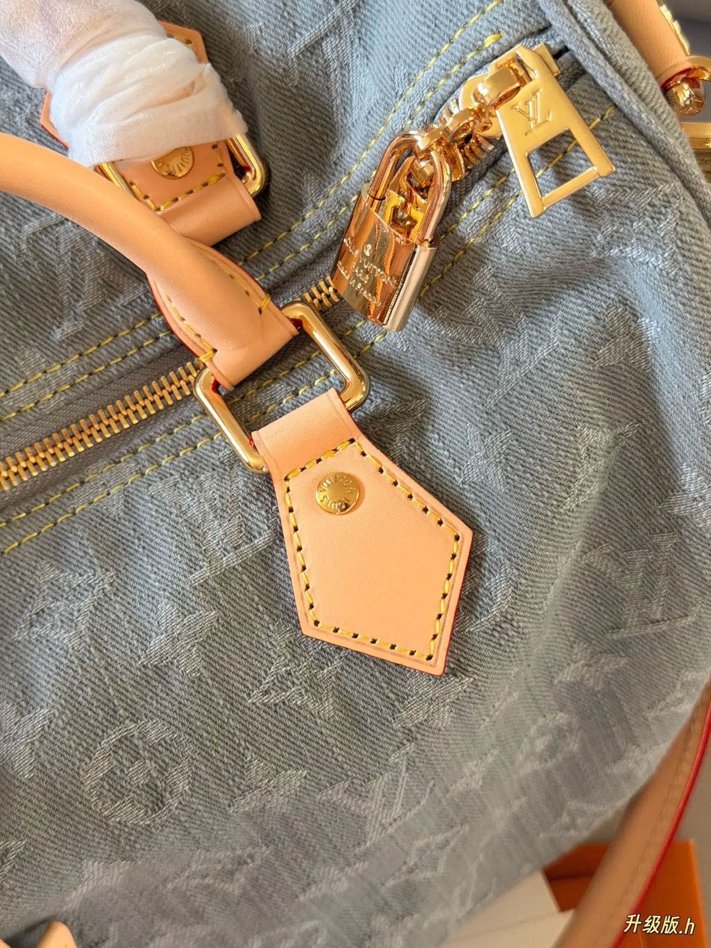 Speedy 30 Monogram Denim Shoulder Bag D41017808 — view 6