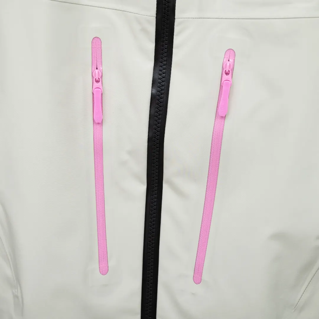 Alpha SV GORE-TEX Pro Hardshell Jacket D41023634 — view 6