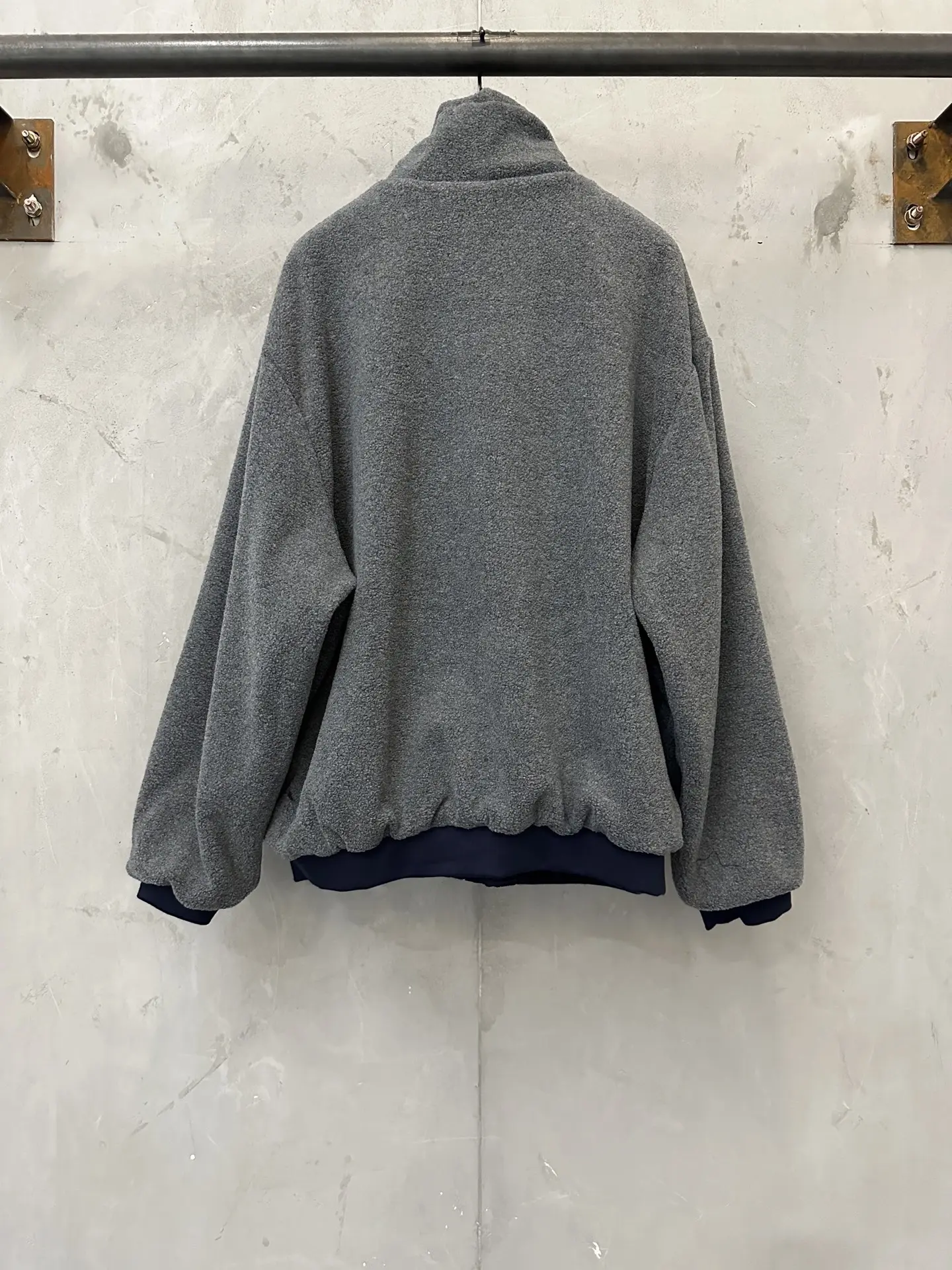 Reversible Technical Fabric and Fleece Jacket D42018944 — view 3