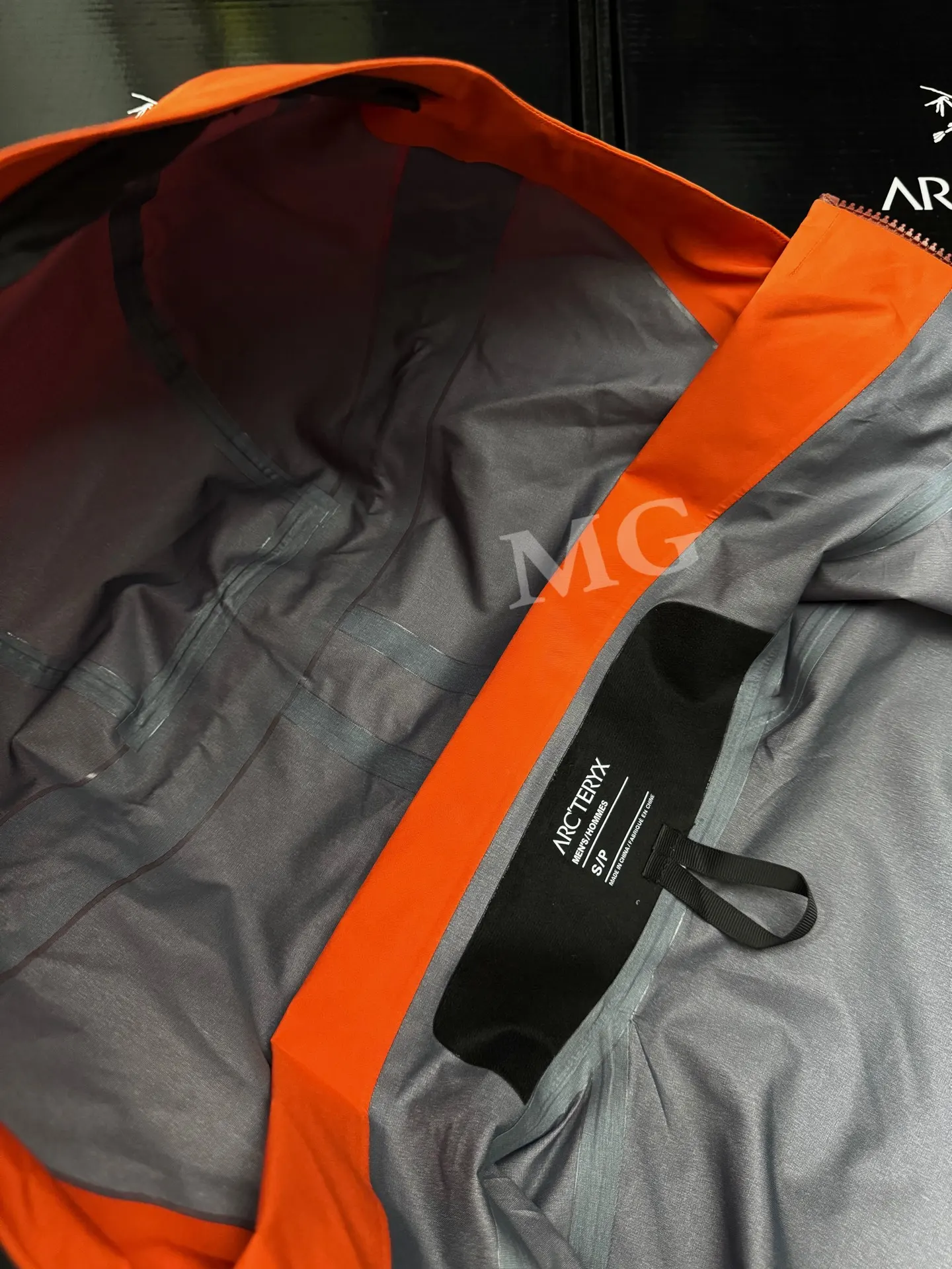 Beta AR GORE-TEX PRO Hooded Shell Jacket D43019505 — view 9