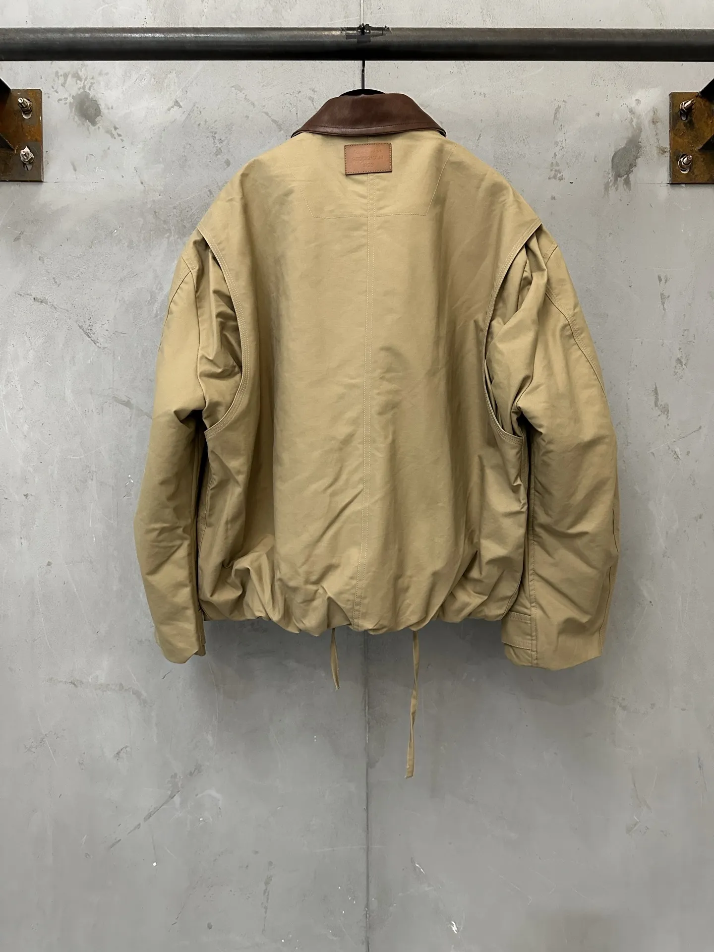Leather-Trimmed Cotton Twill Bomber Jacket D44023142 — view 2