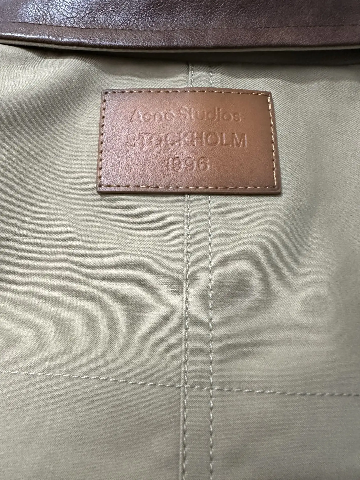 Leather-Trimmed Cotton Twill Bomber Jacket D44023142 — view 11