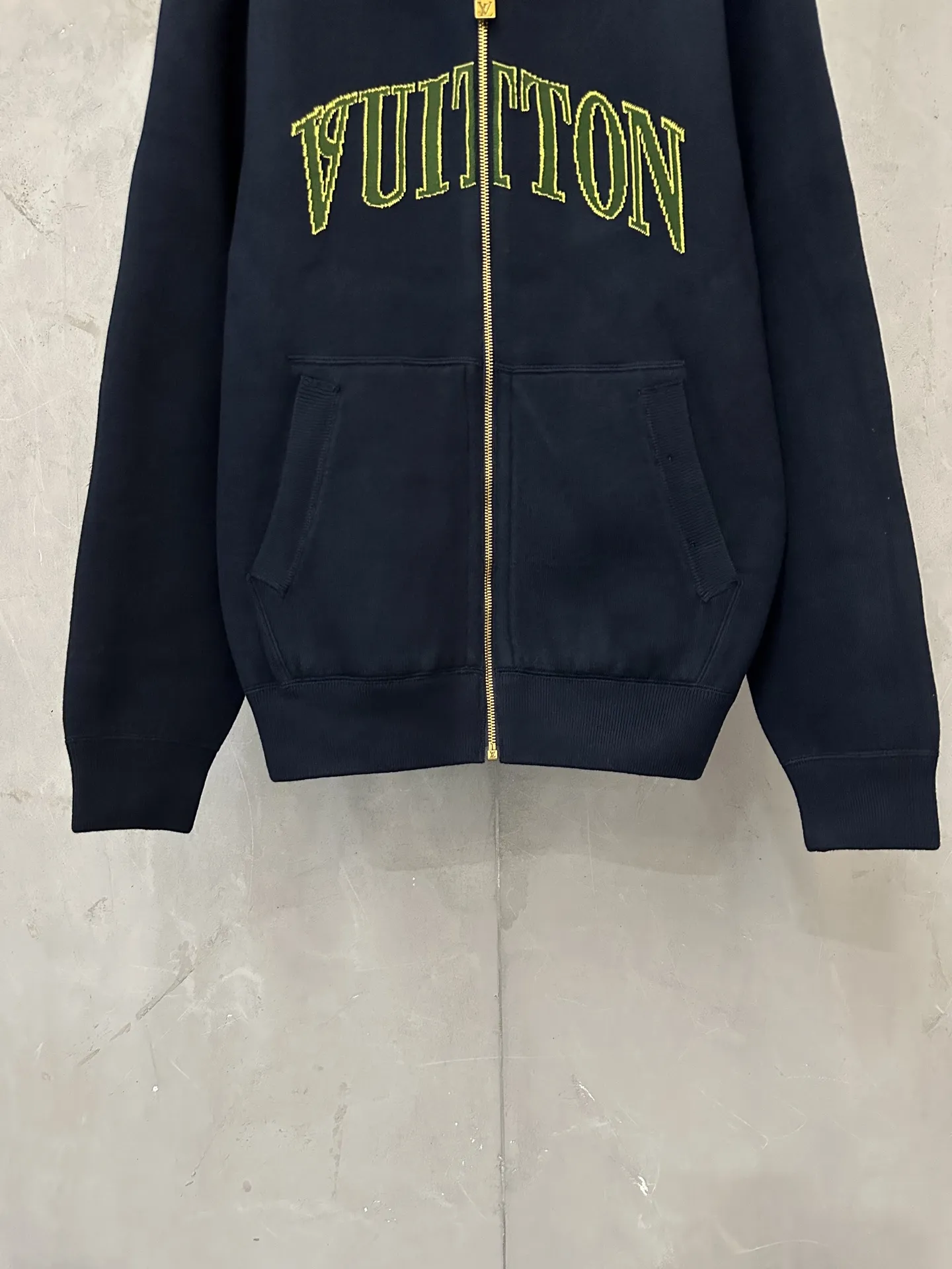 Reversible Jacquard Knit Zip-Up Hoodie D48018946 — view 6