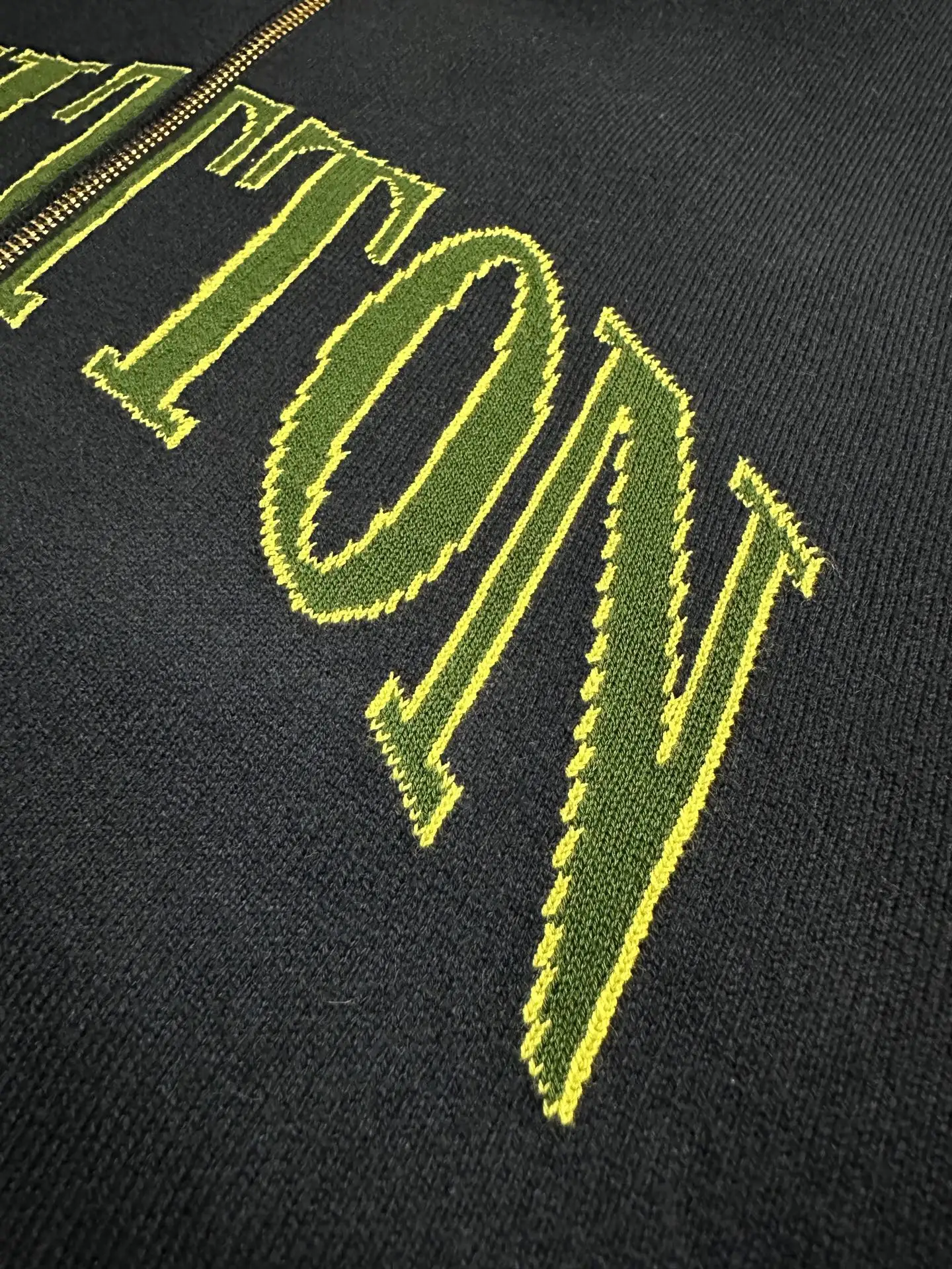 Reversible Jacquard Knit Zip-Up Hoodie D48018946 — view 8