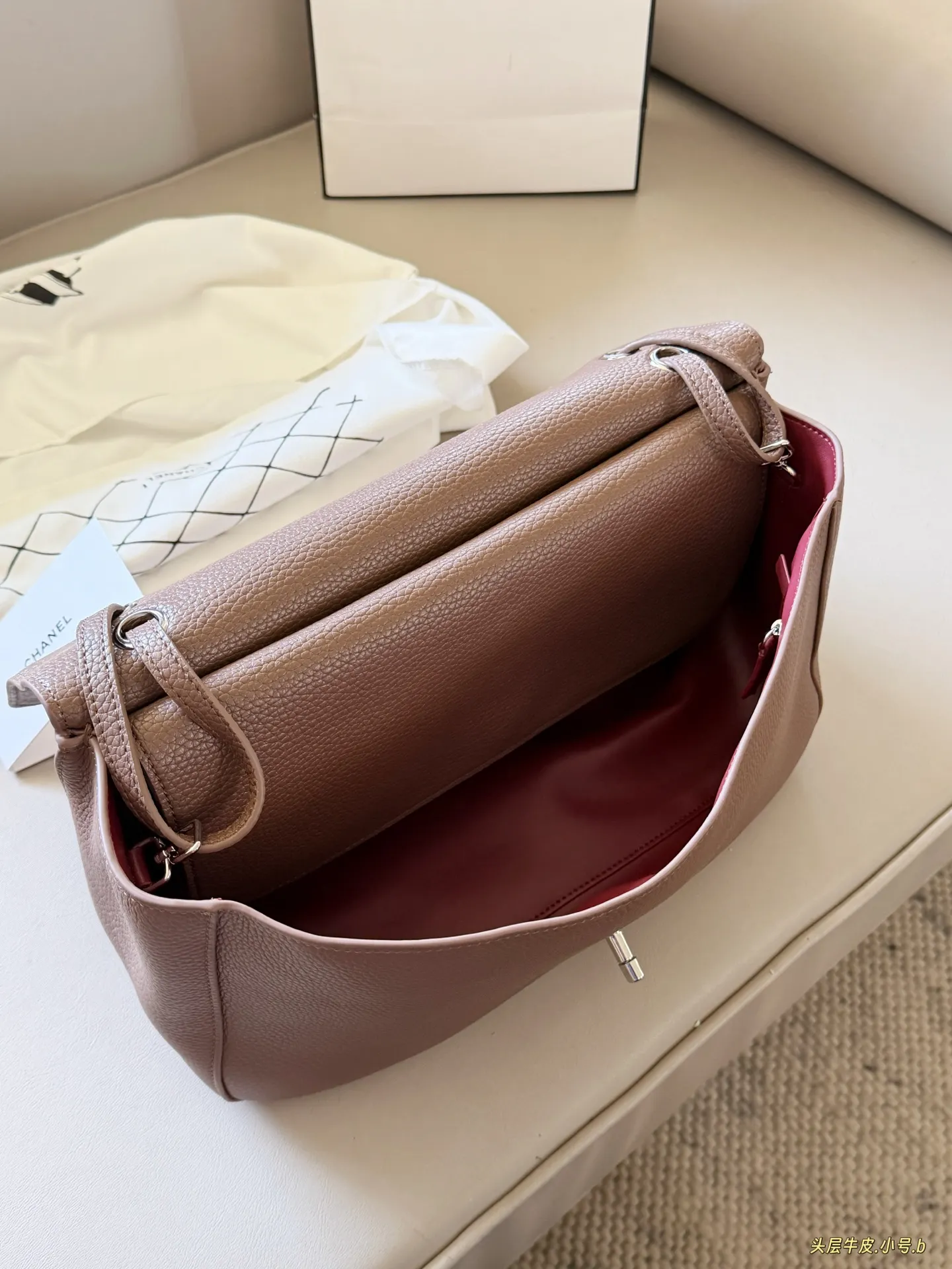 Chanel CF Maxi Grained Leather Shoulder Bag D50017786 — view 7
