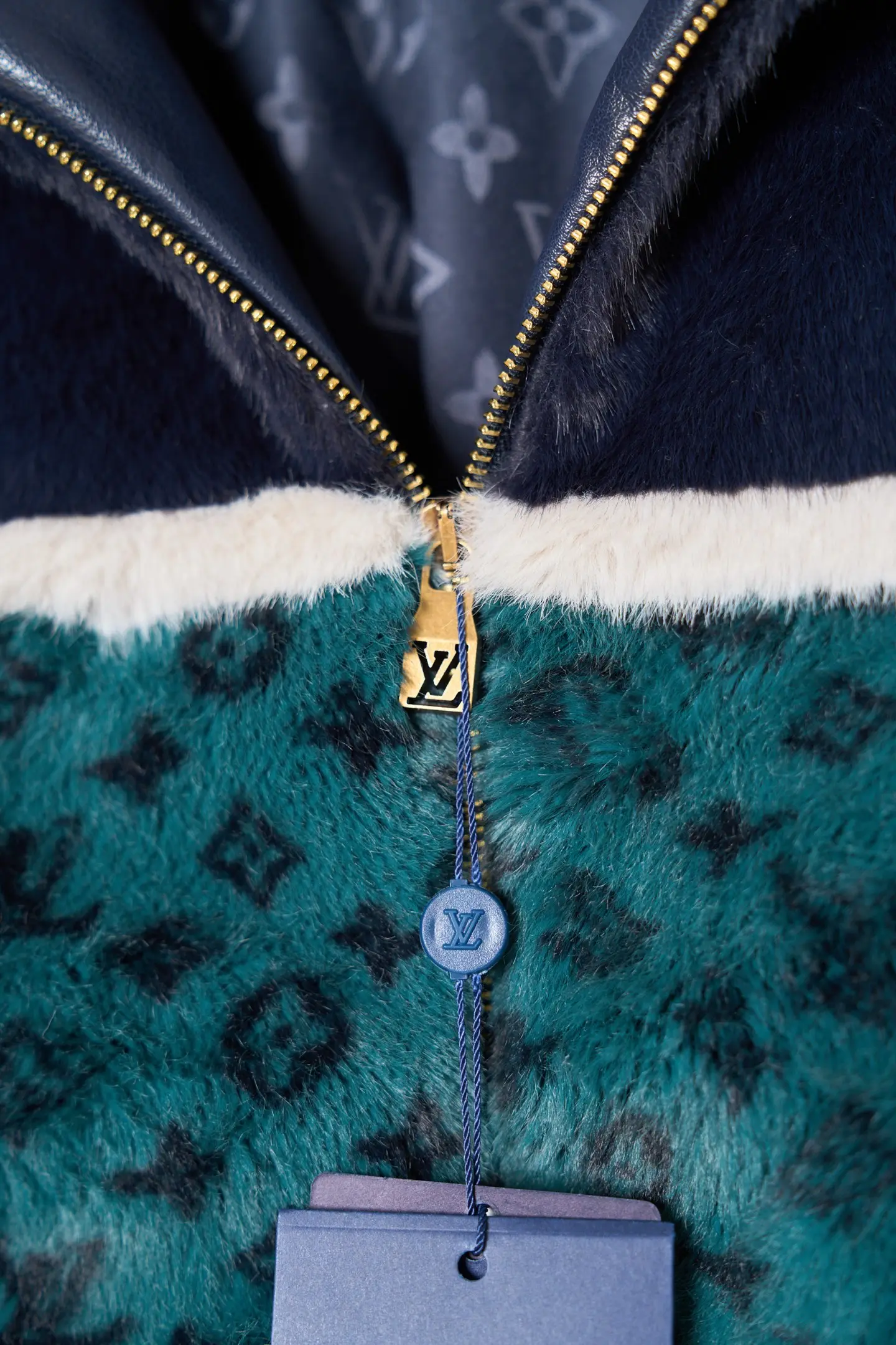 Monogram Faux Fur Zip-Up Jacket D52019118 — view 6