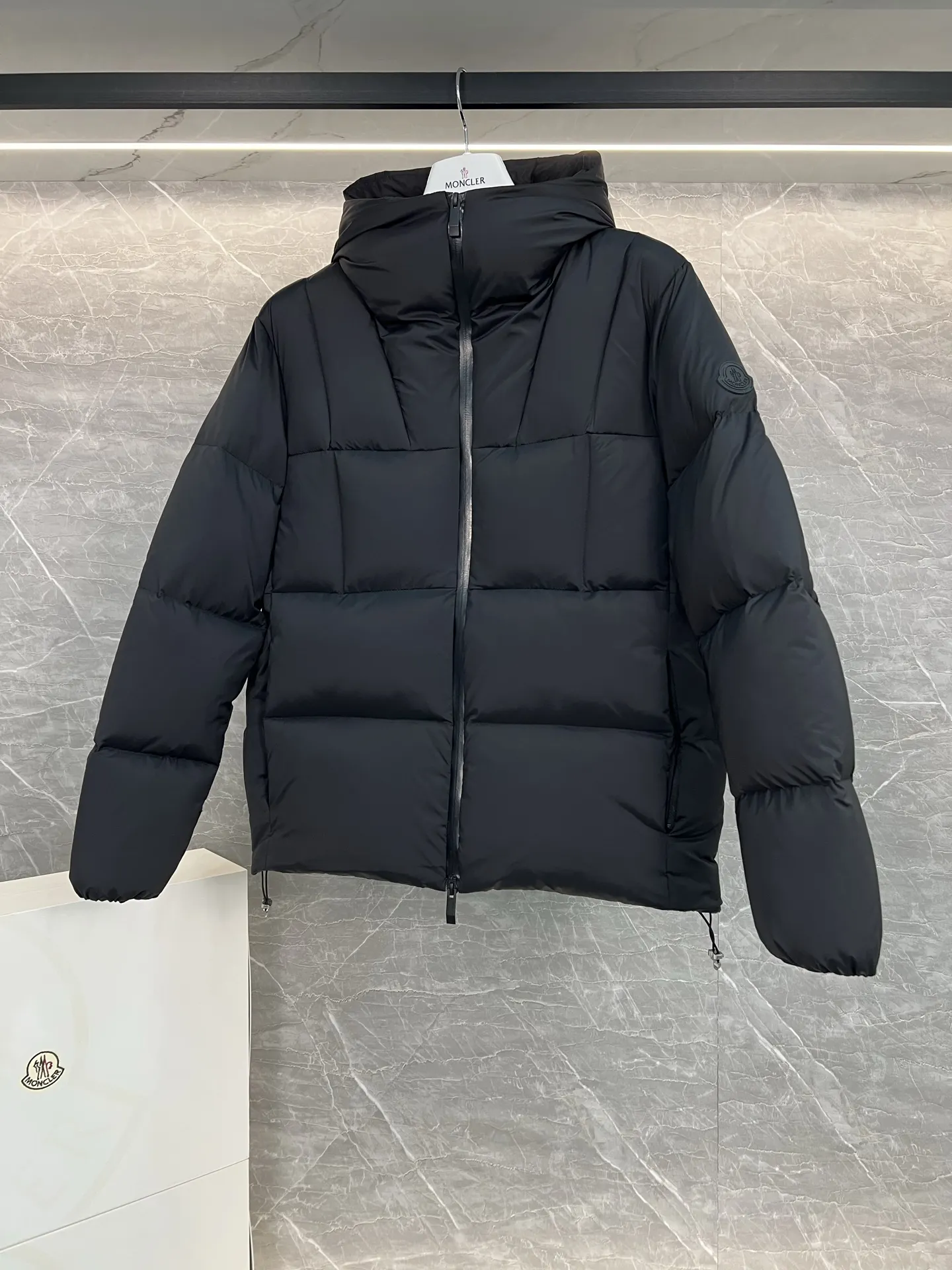 Fusain Hooded Down Puffer Jacket D58019007 — view 5