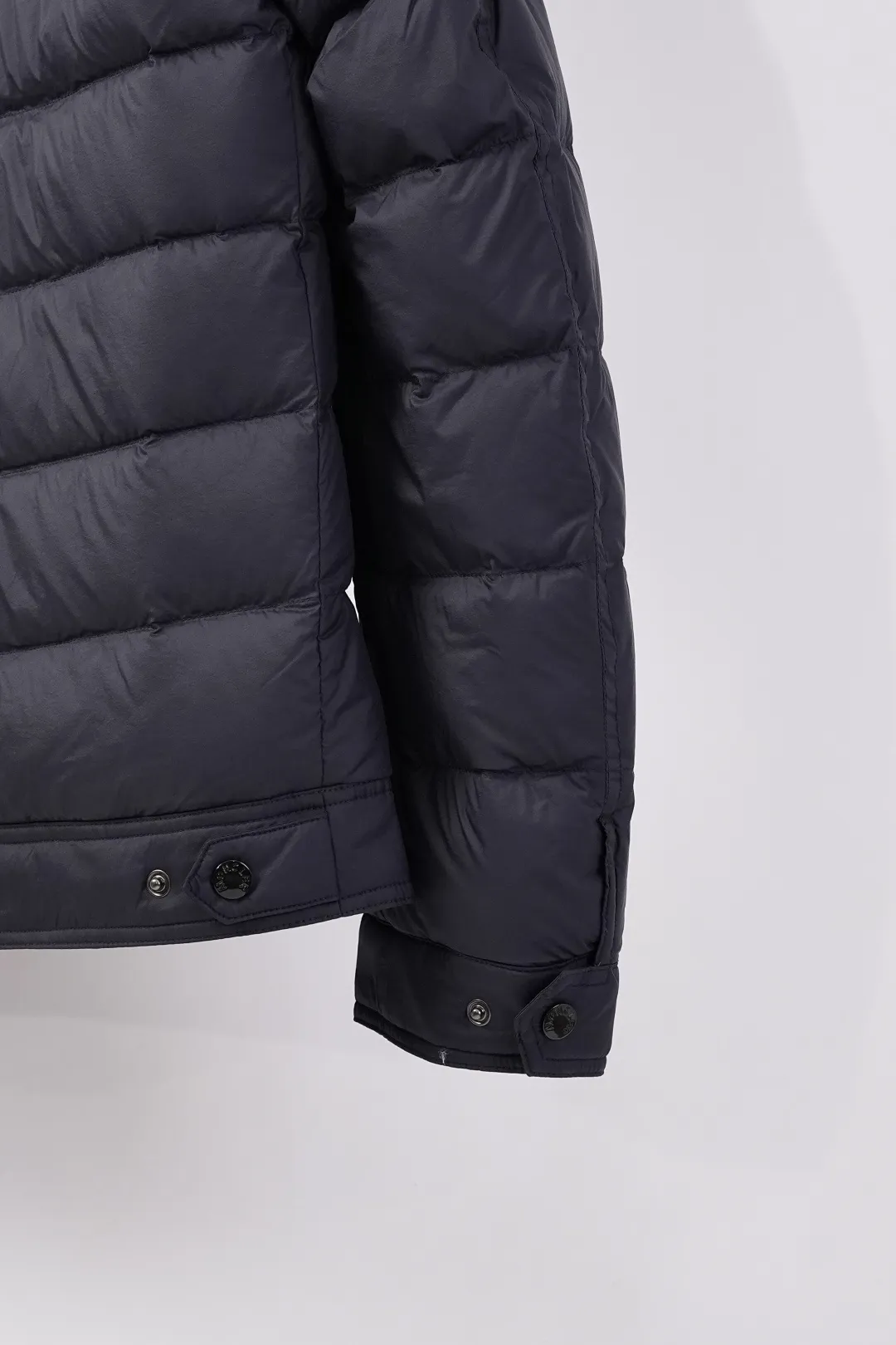 Mourillon Down-Filled Shirt Jacket D60019087 — view 5