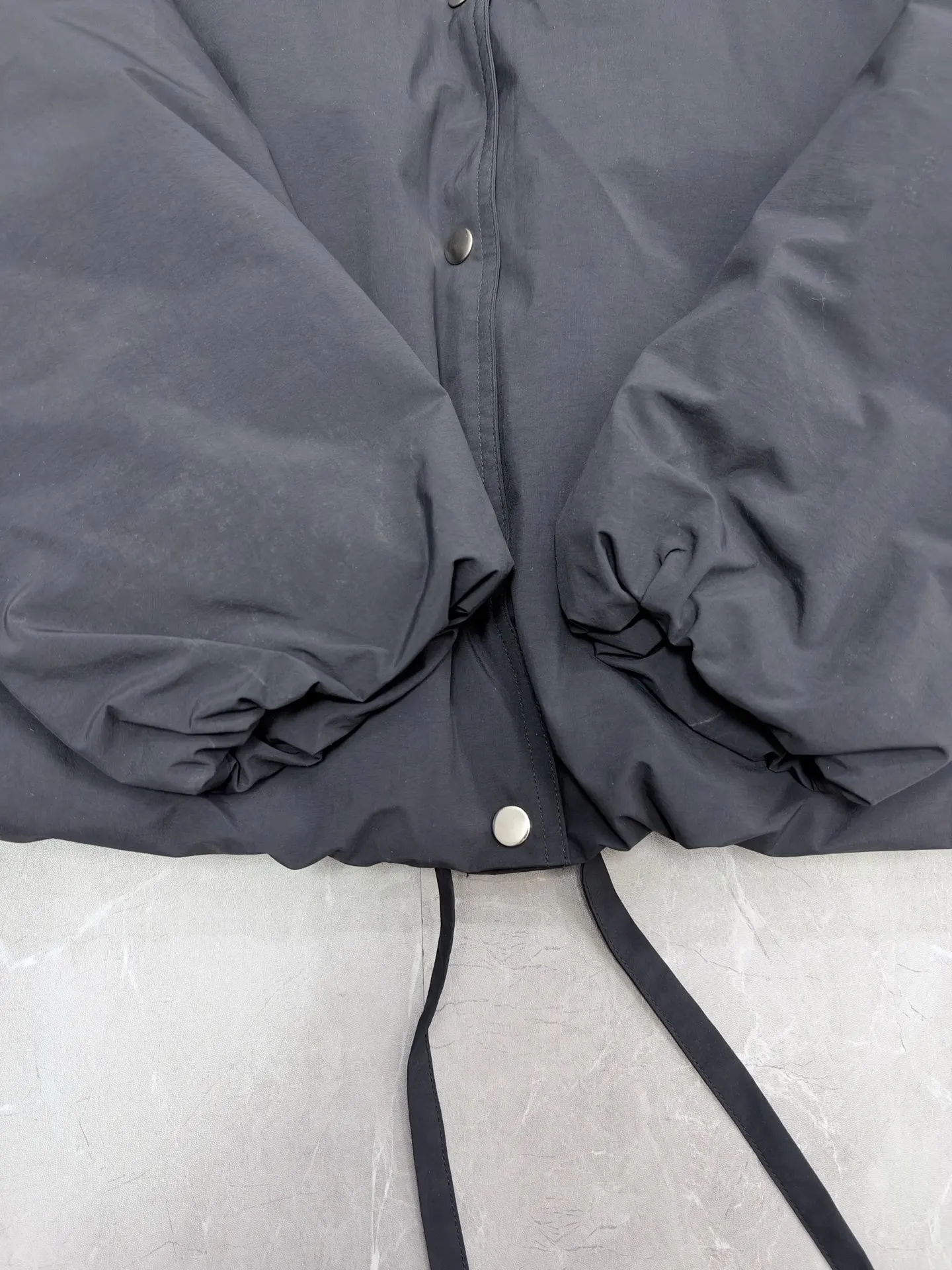 Point-Collar Down-Filled Puffer Jacket D61019207 — view 5