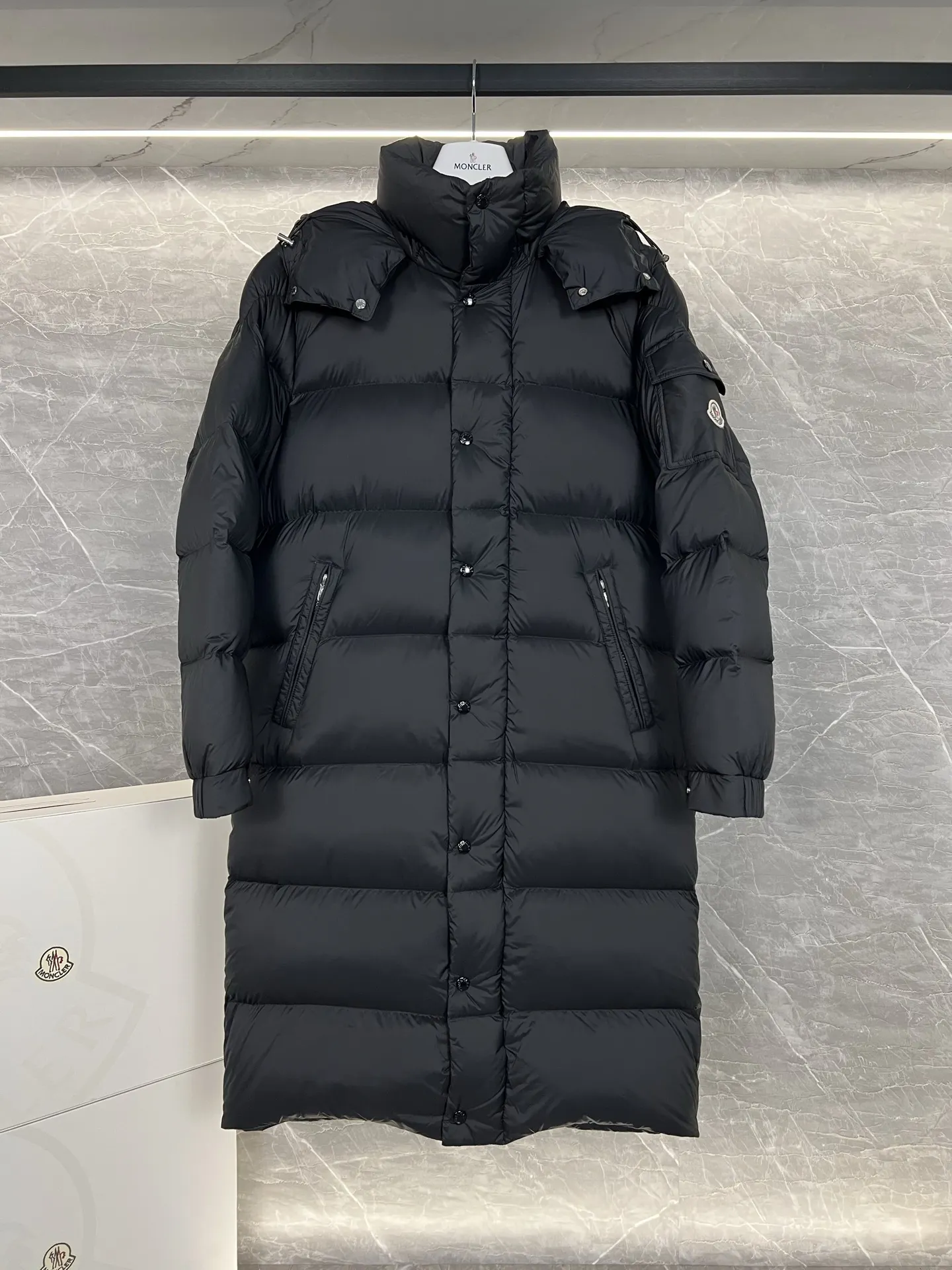 Hanoverian Matte Long Down Coat D63019005