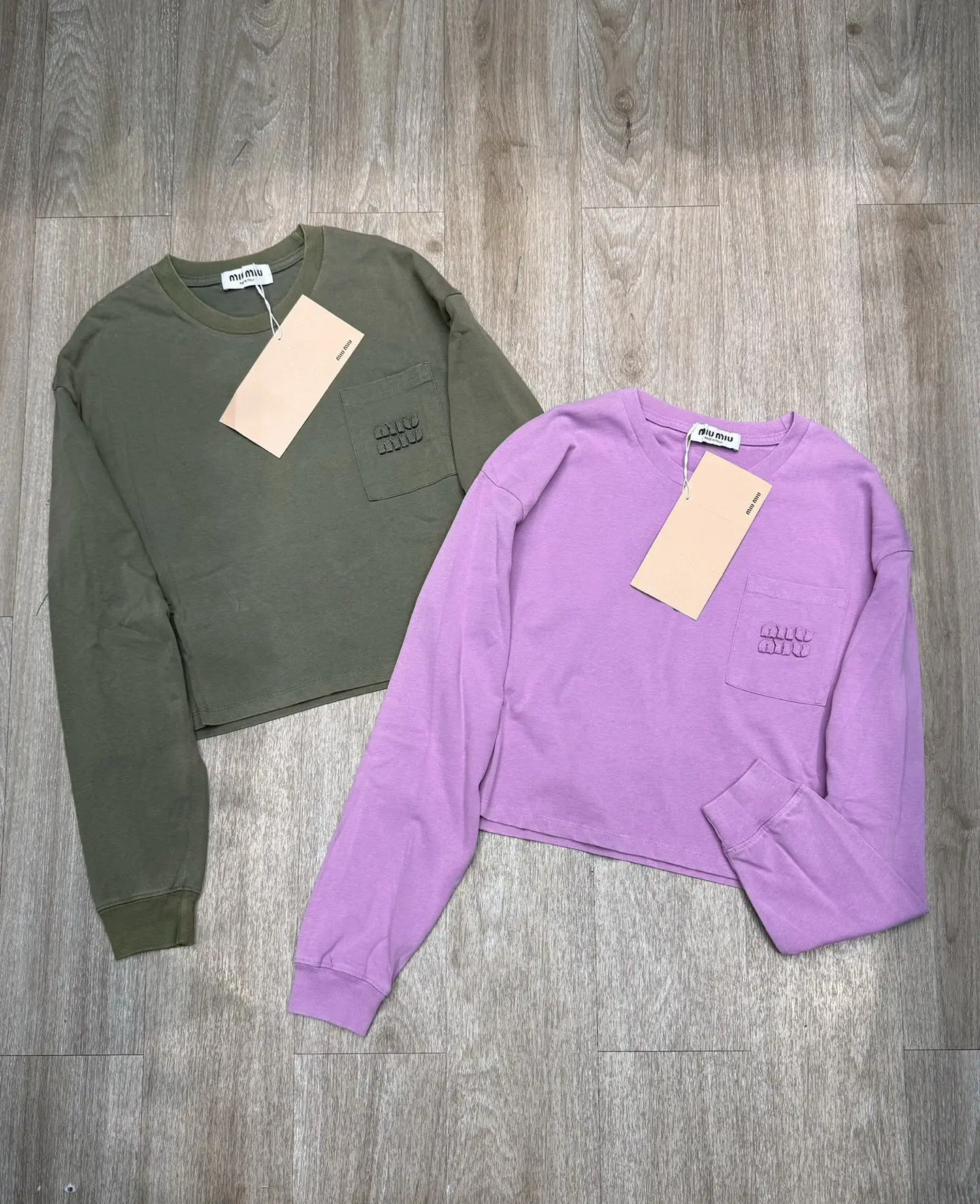 Logo-Embroidered Cropped Long-Sleeve T-Shirt D7915691