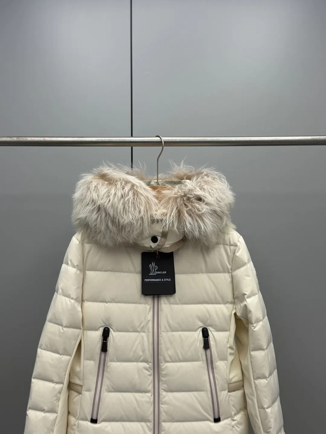 Moncler Lamoura Fur-Trimmed Down Ski Jacket D83019003 — view 2