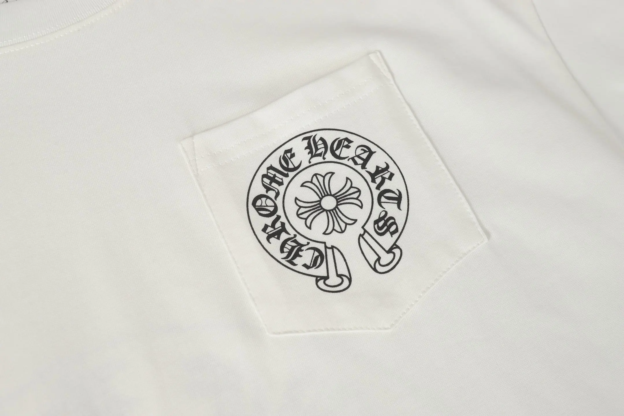 Logo Print Pocket T-Shirt D9013753 — view 4