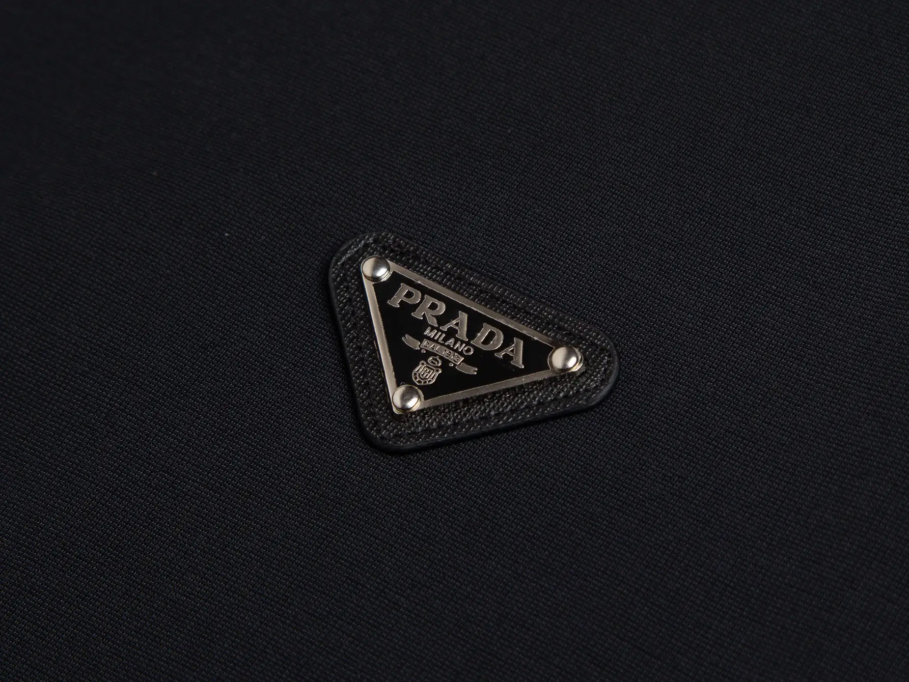 Enamel Triangle Logo Cotton T-Shirt D9015922 — view 3