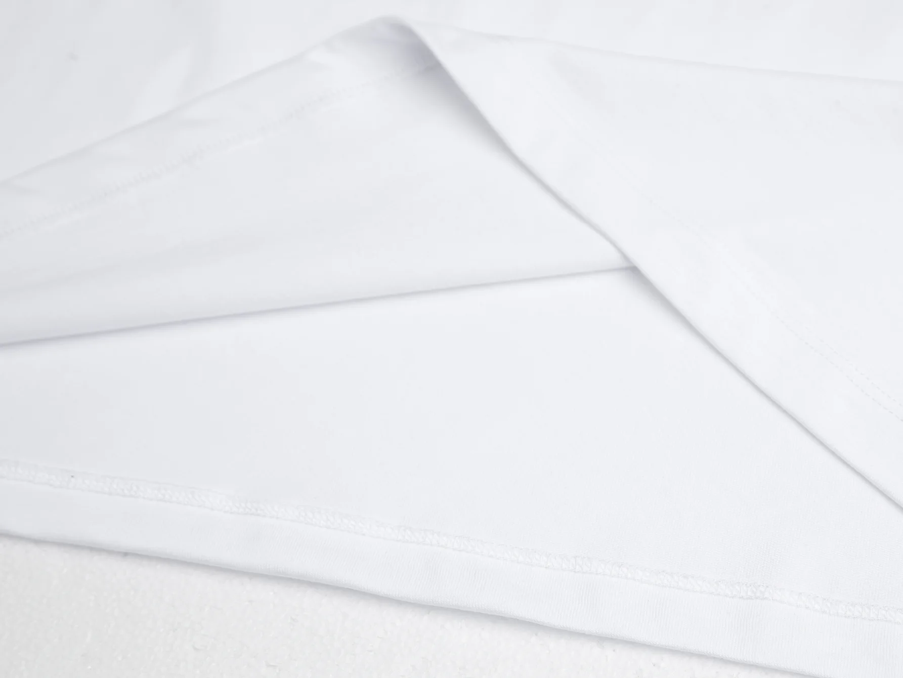 Logo Embroidery Pocket T-Shirt D9515968 — view 8