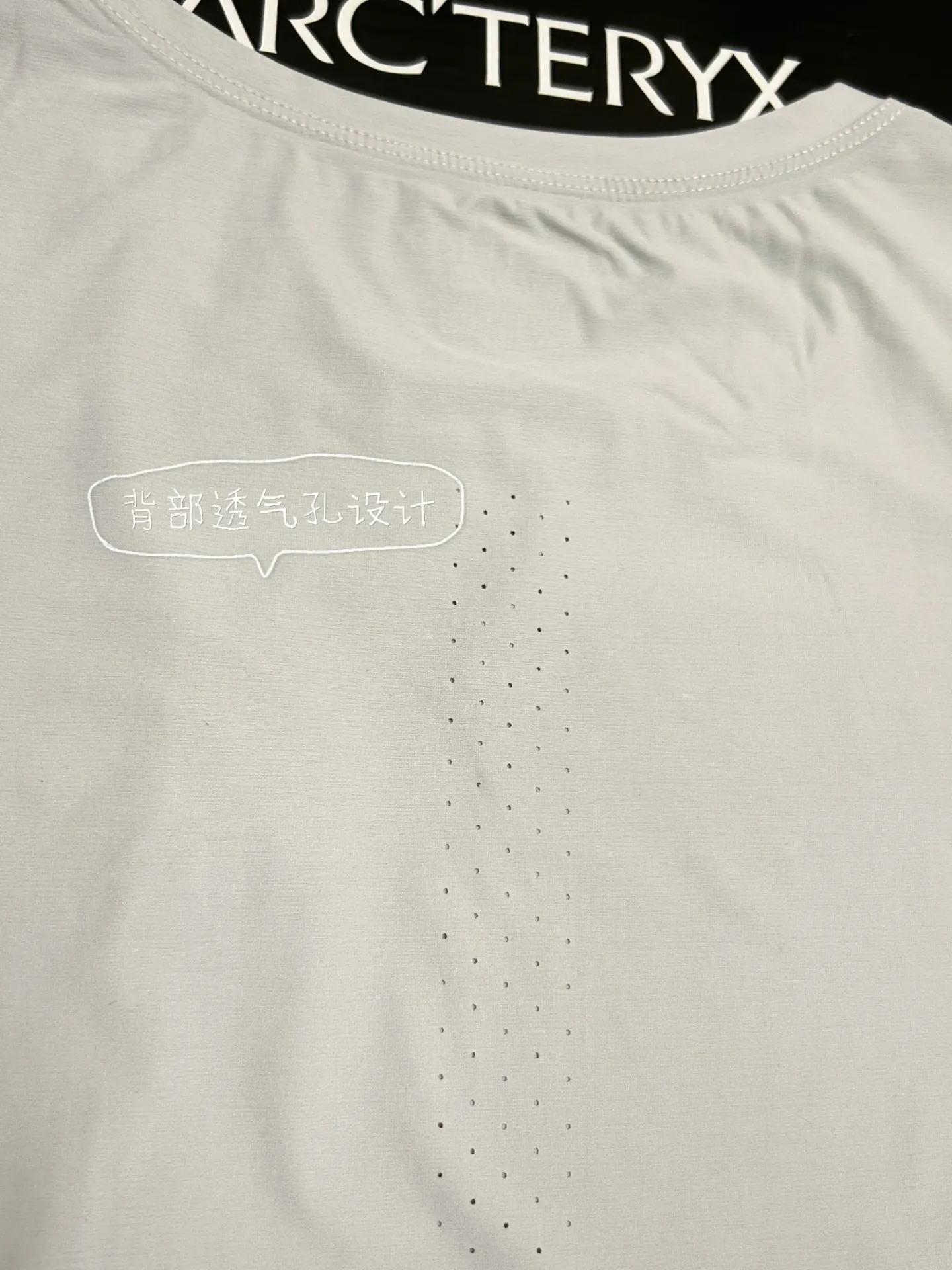 Performance Quick-Dry Zip-Pocket T-Shirt D18011073 — view 6