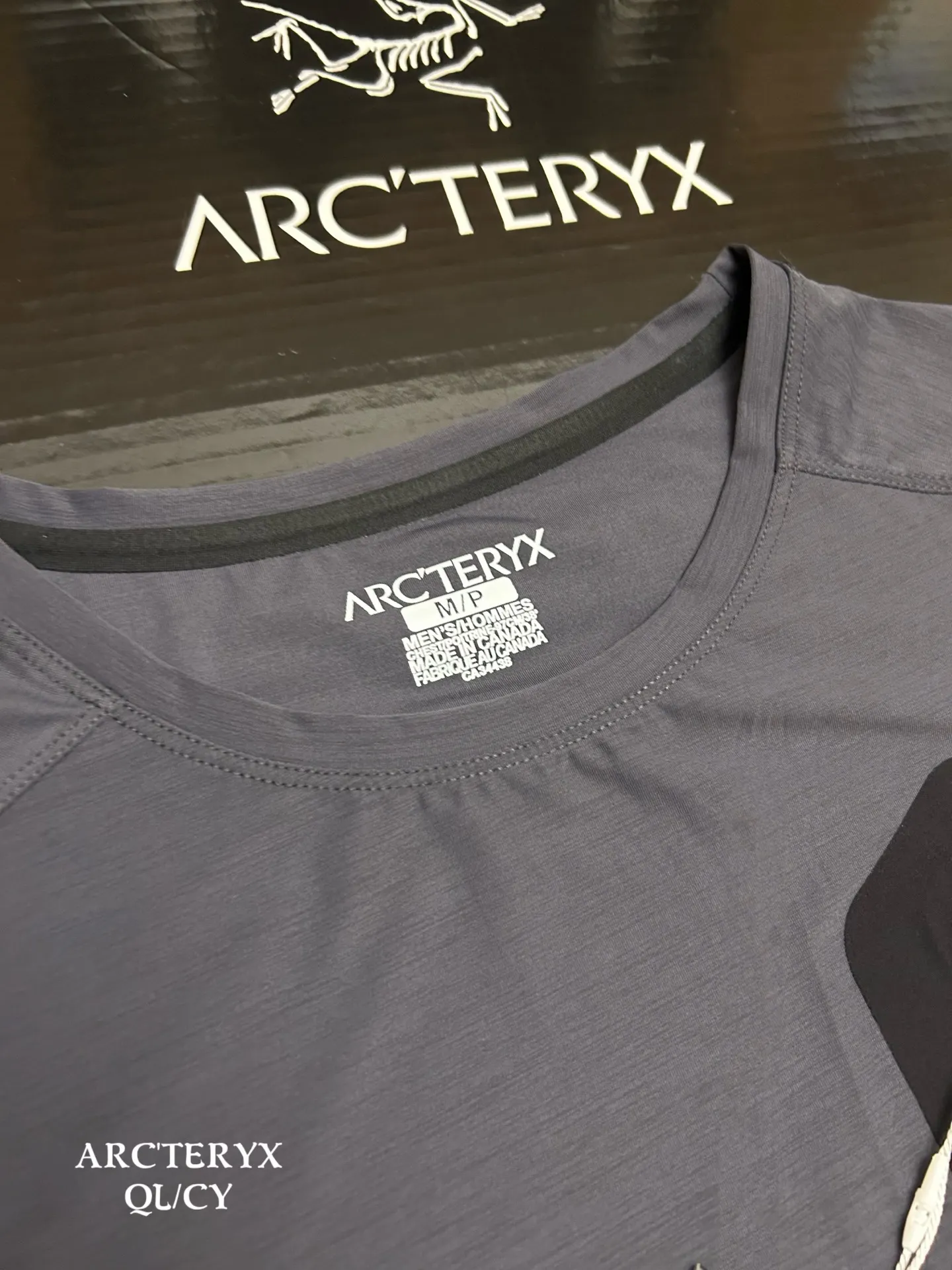 Quick-Dry Performance T-Shirt with Bonded Pocket D18011076 — view 4