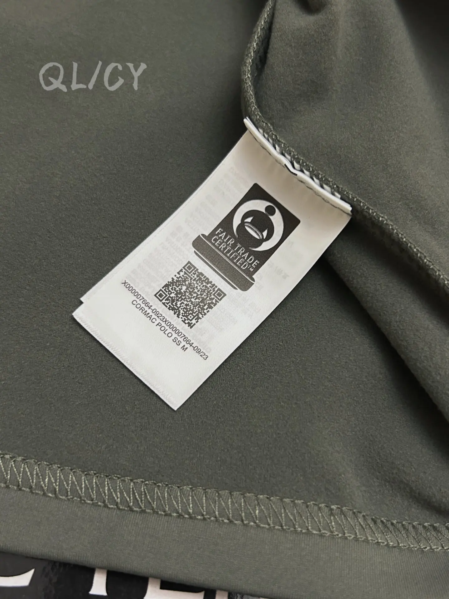 Delta Zip-Neck Fleece Sweatshirt D18019681 — view 7