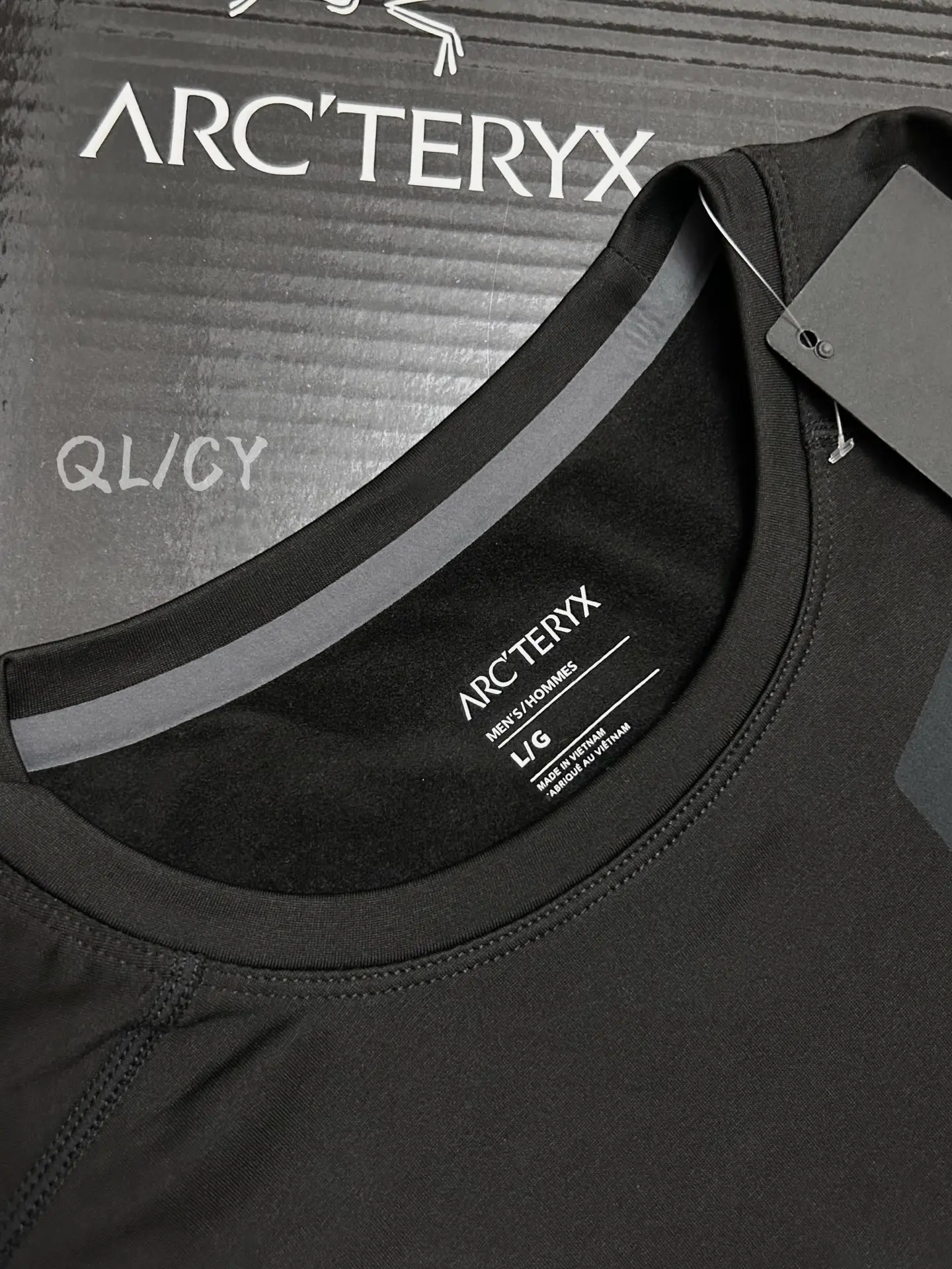 Rho LT Crew-Neck Fleece Base Layer D19019676 — view 6