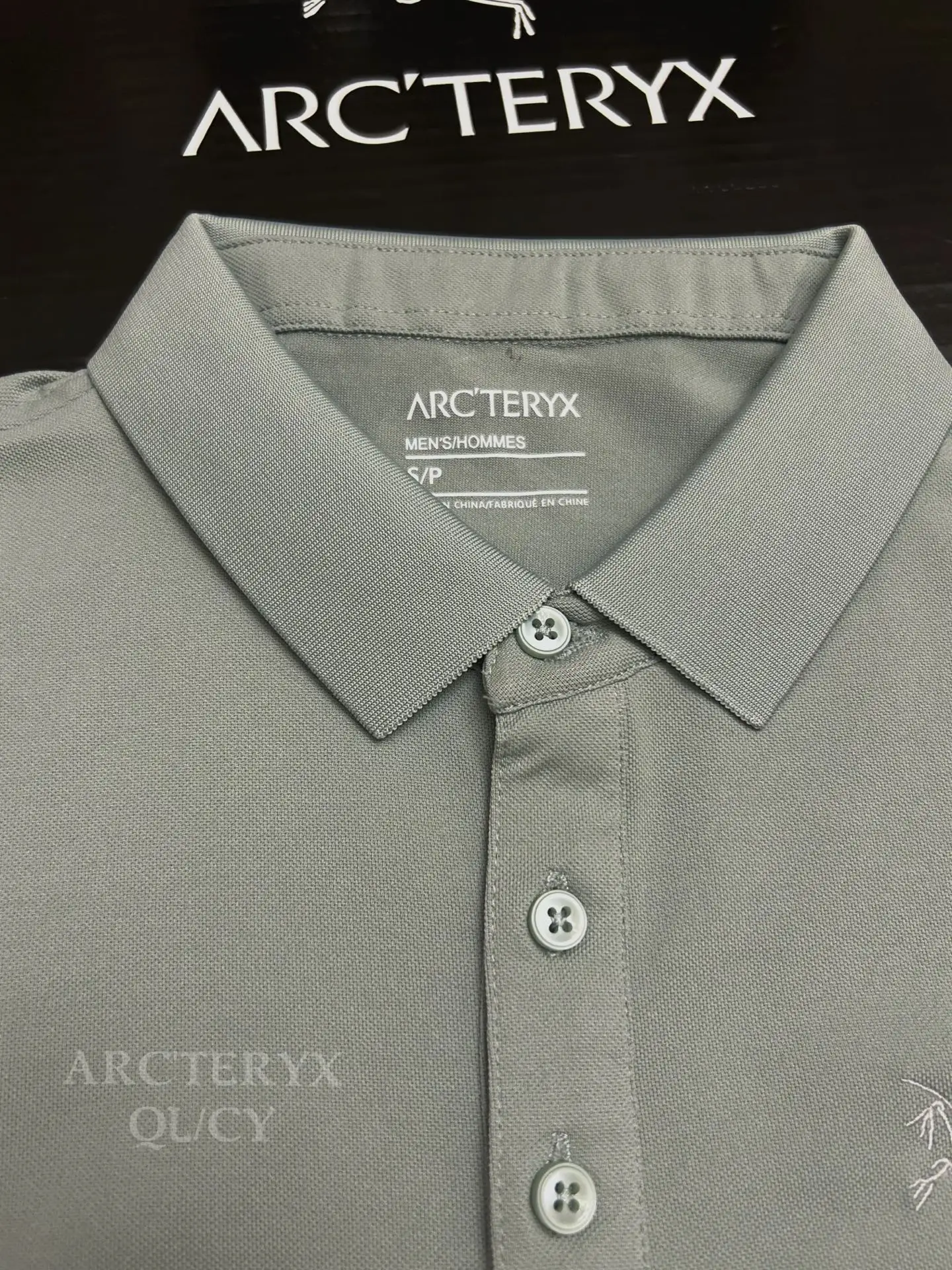 Logo-Embroidered Technical Polo Shirt D19011067 — view 3