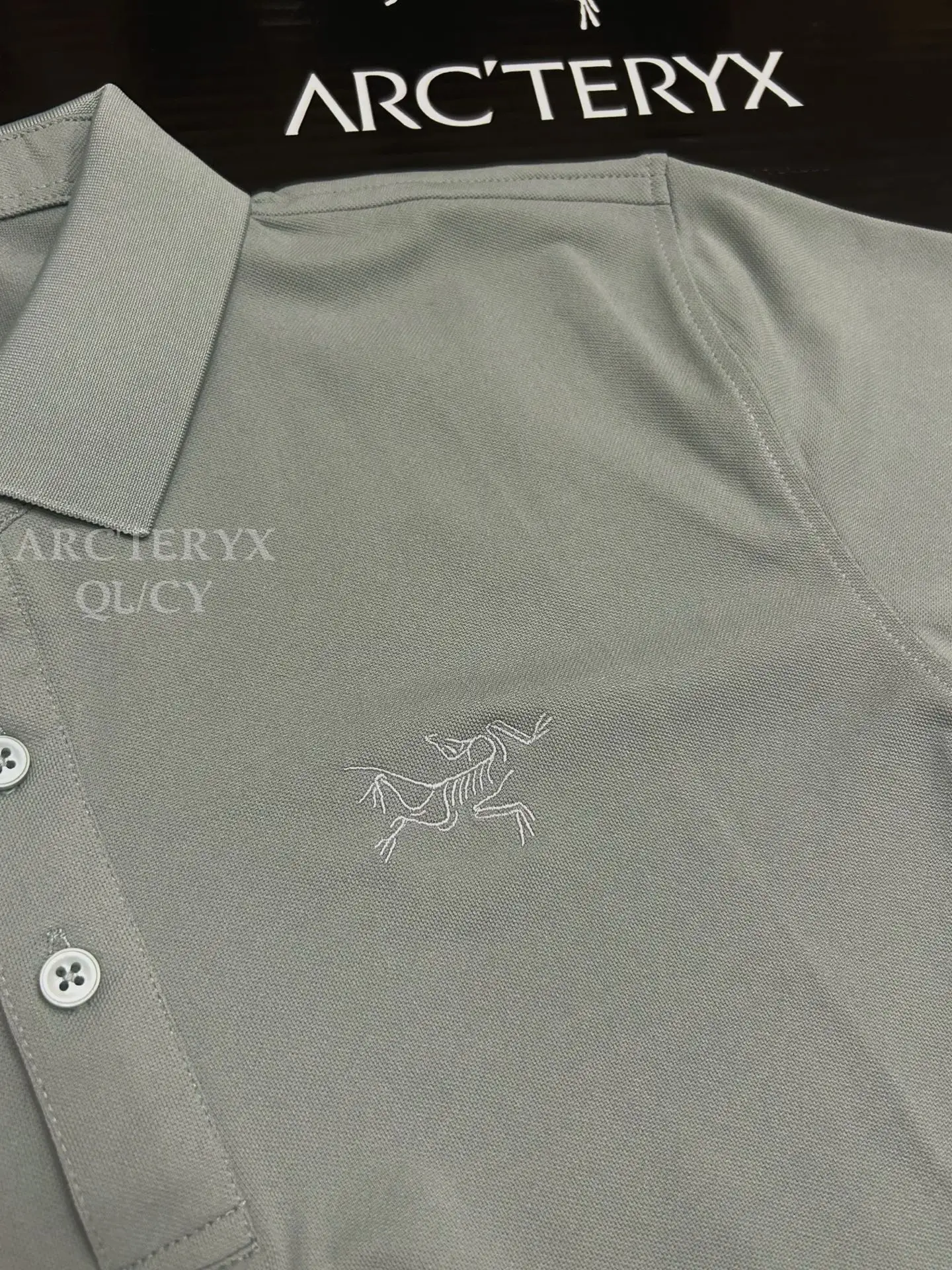 Logo-Embroidered Technical Polo Shirt D19011067 — view 5