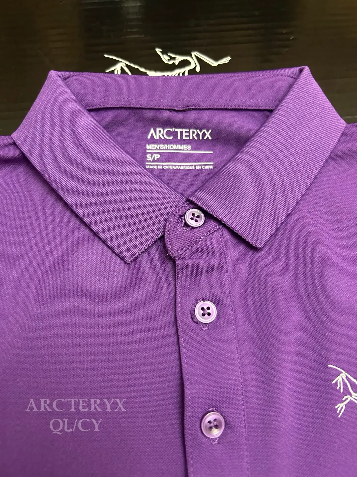 Logo-Embroidered Technical Polo Shirt D19011066 — view 3