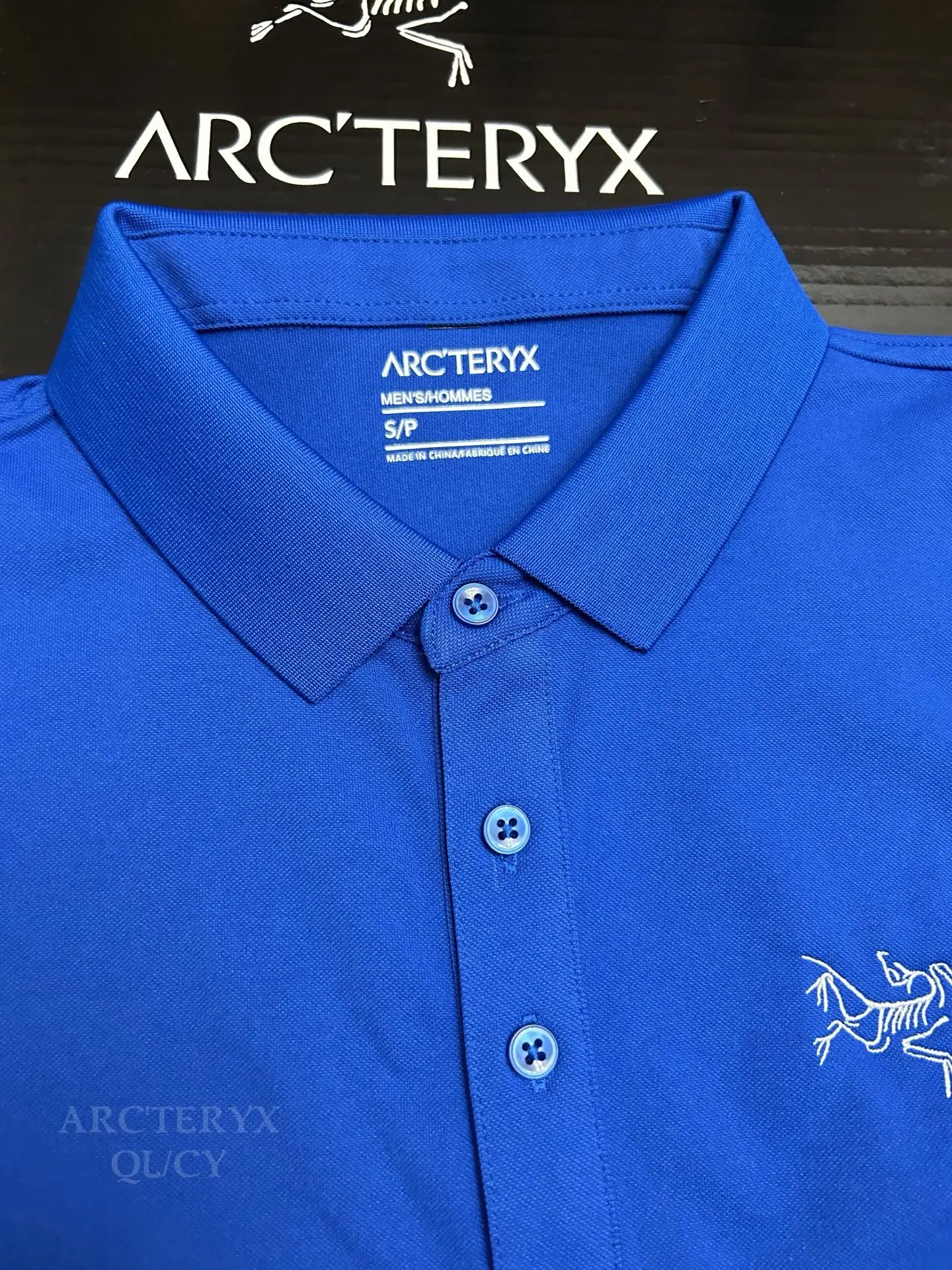 Logo-Embroidered Technical Piqué Polo Shirt D19011064 — view 4