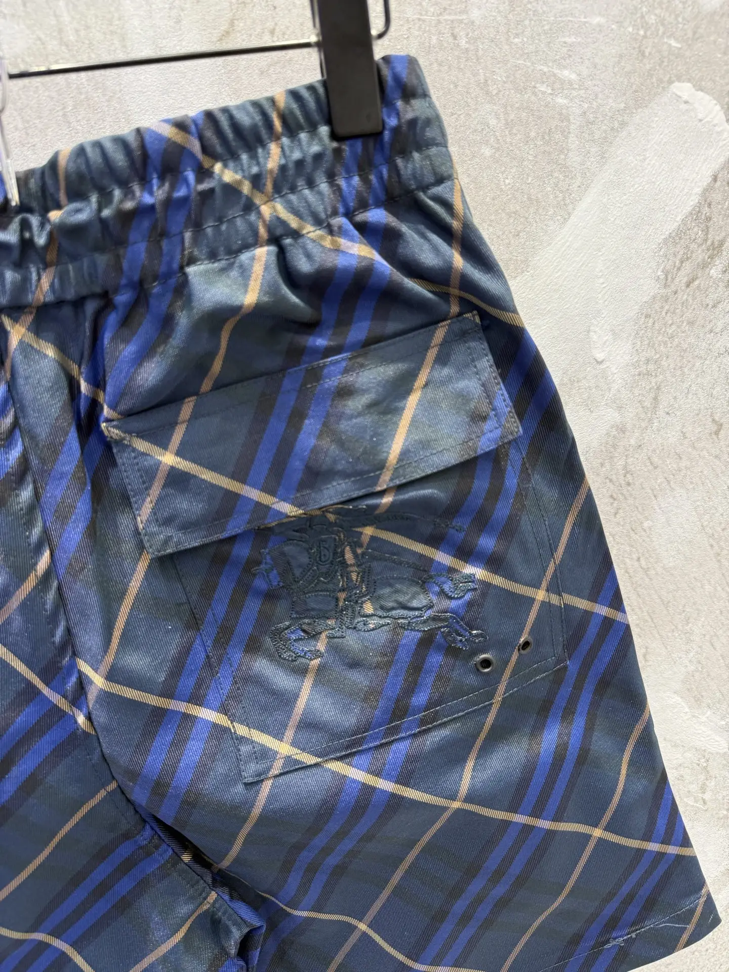 Check Yarn-Dyed Drawstring Shorts D19512963 — view 6