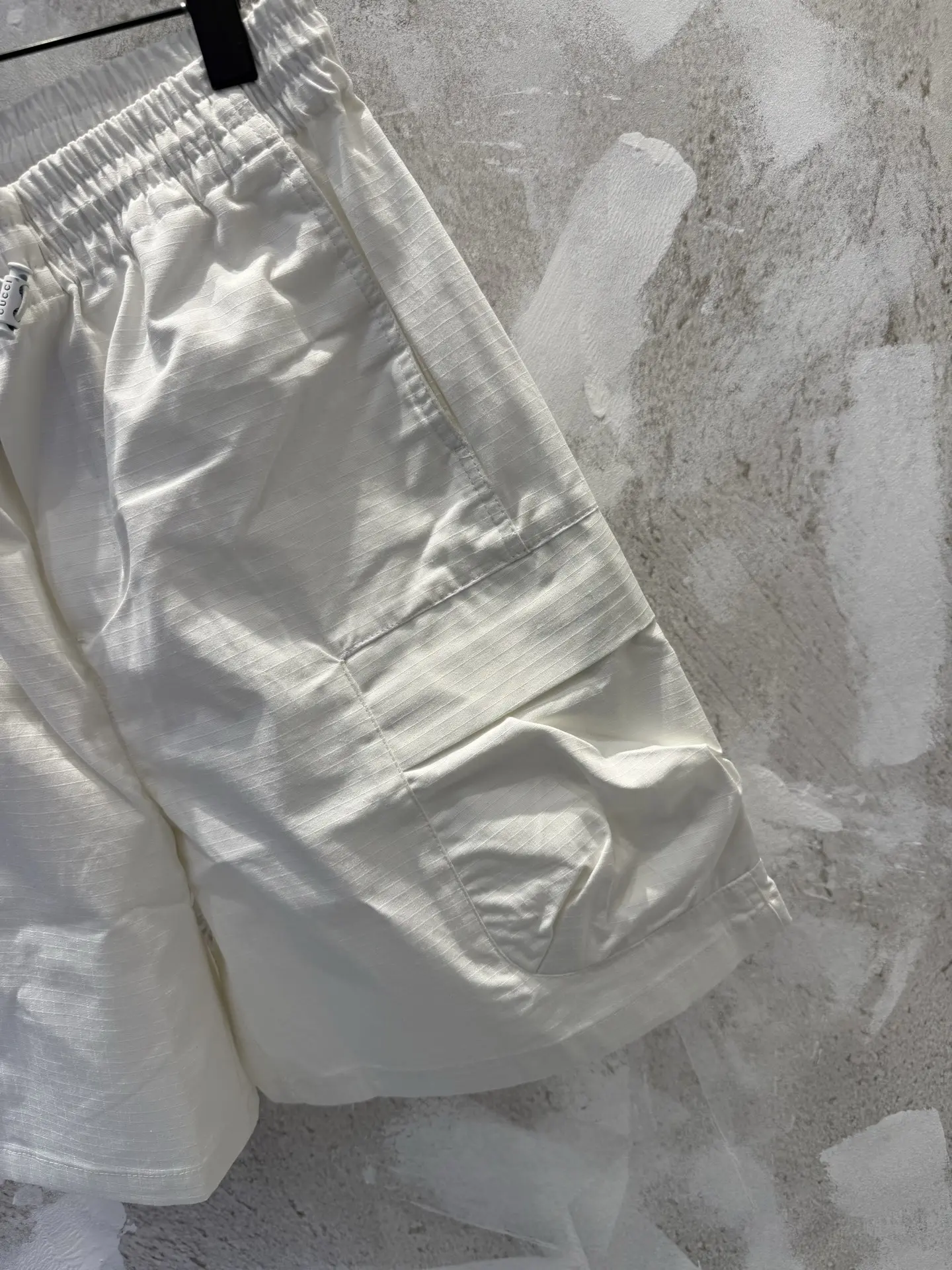 Logo-Print Drawstring Cargo Shorts D19512961 — view 4