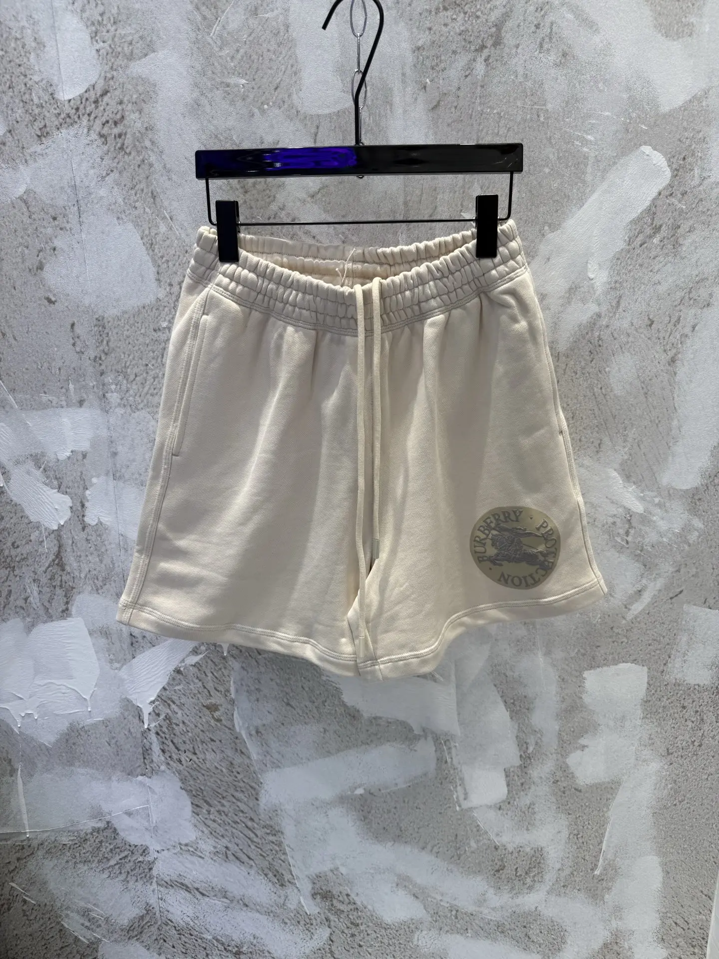 Equestrian Knight Print Cotton-Jersey Shorts D19512956