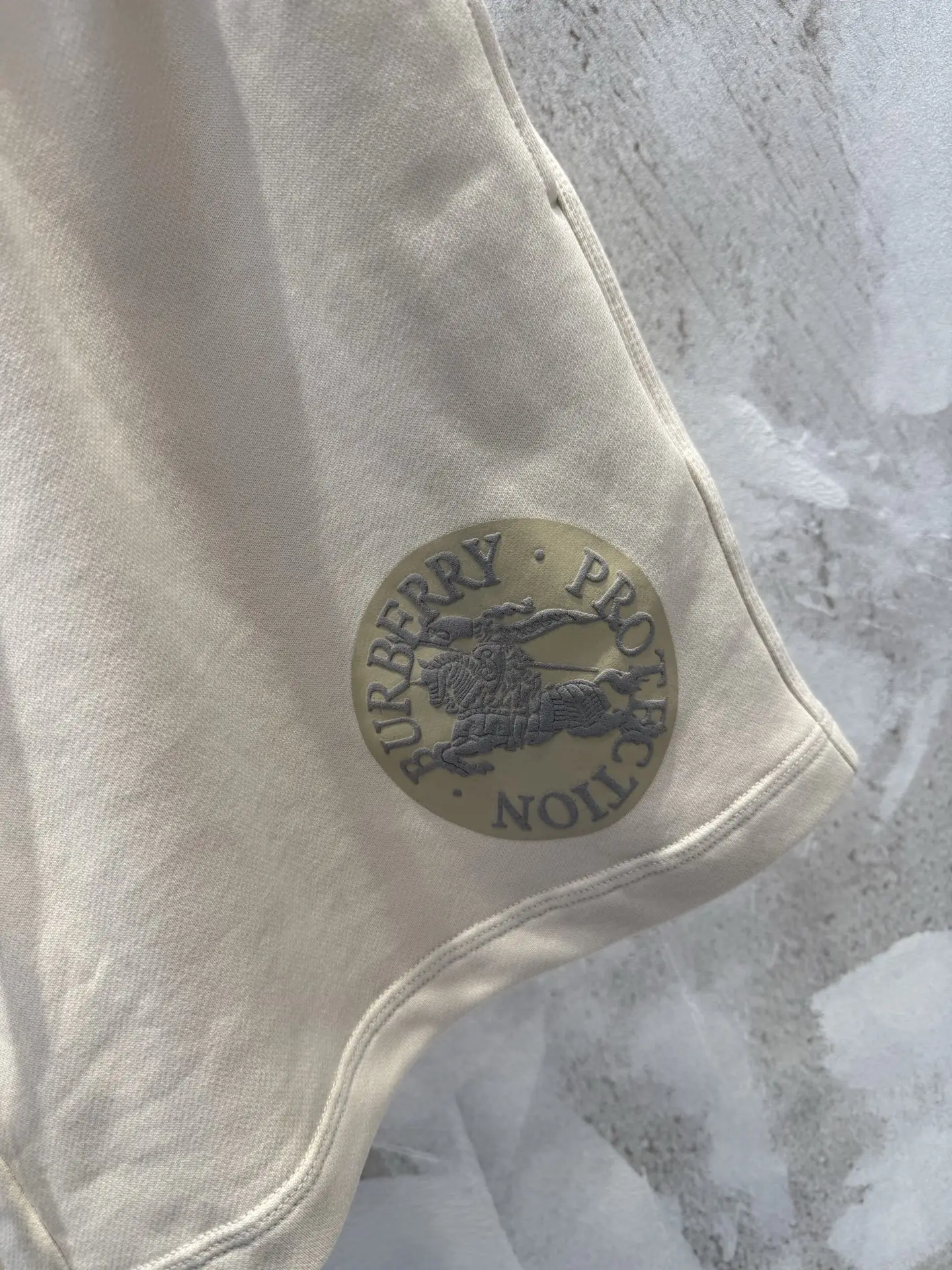 Equestrian Knight Print Cotton-Jersey Shorts D19512956 — view 6