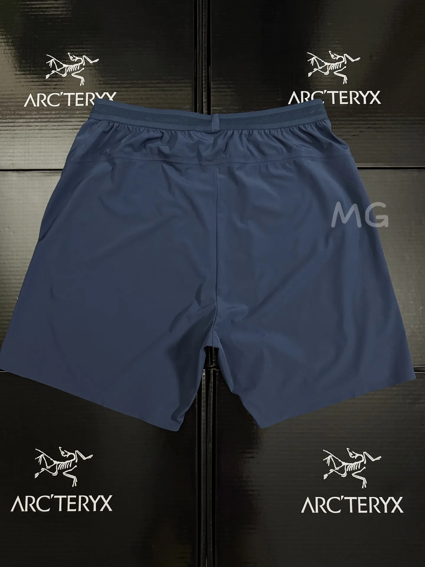 Lightweight Trail Running Performance Shorts D20011092 — view 3