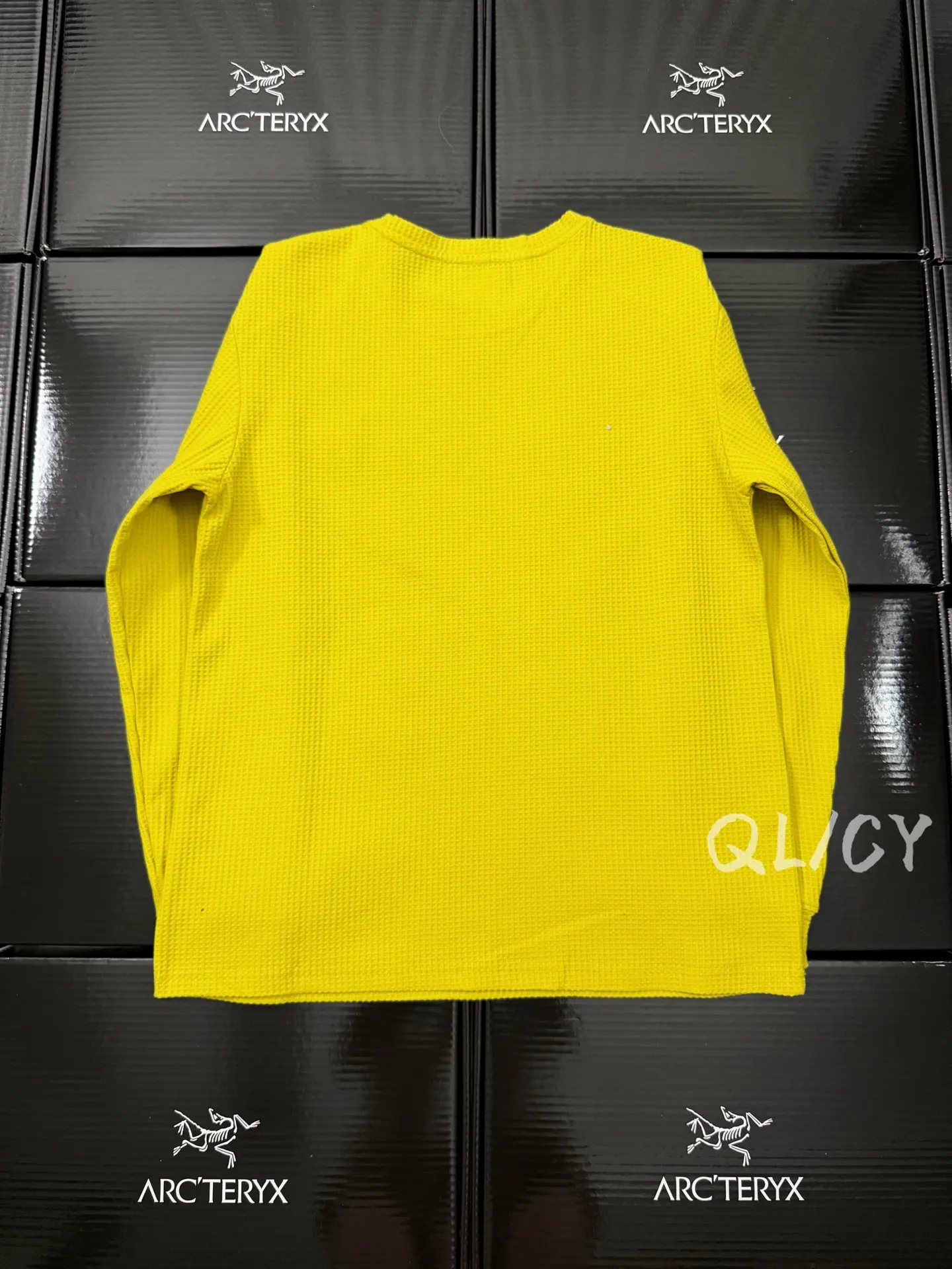 Arc'teryx Waffle Knit Long-Sleeve T-Shirt D21019549 — view 8