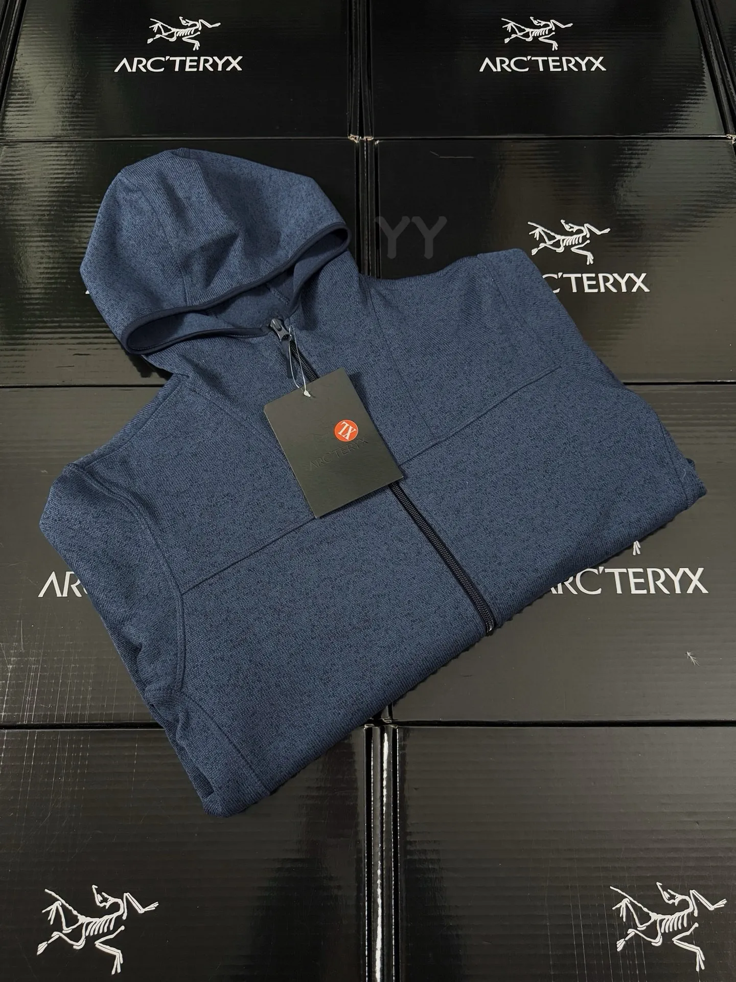 Covert Wool-Blend Fleece Hooded Jacket D26019355 — view 9