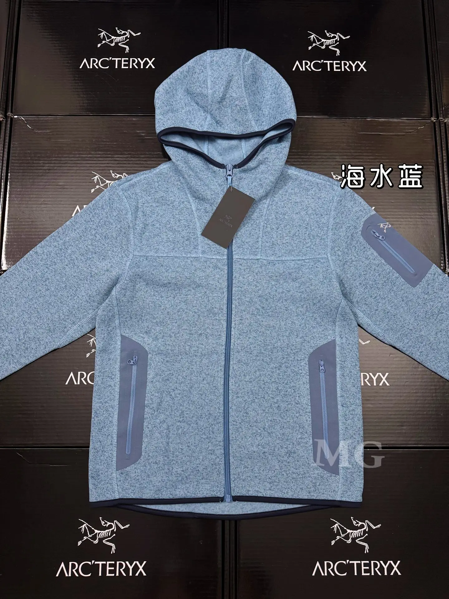Covert Hooded Fleece Jacket D26019435