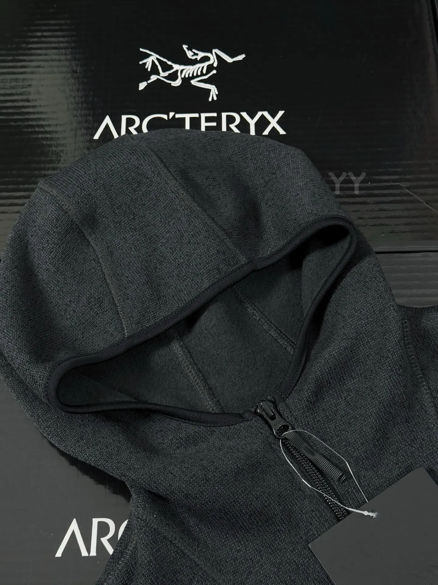 Covert Wool-Blend Fleece Hooded Jacket D26019354 — view 2