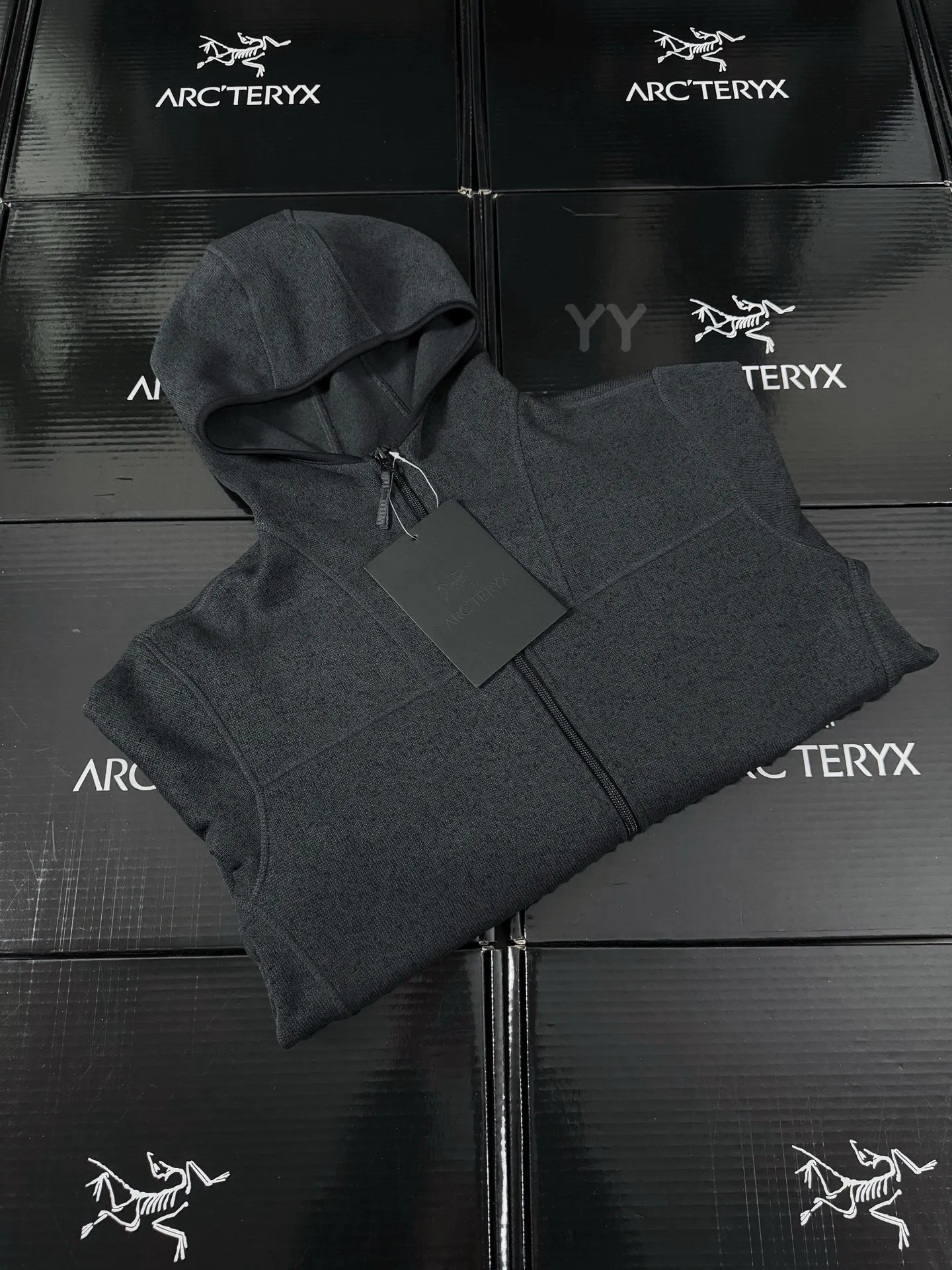 Covert Wool-Blend Fleece Hooded Jacket D26019354 — view 9