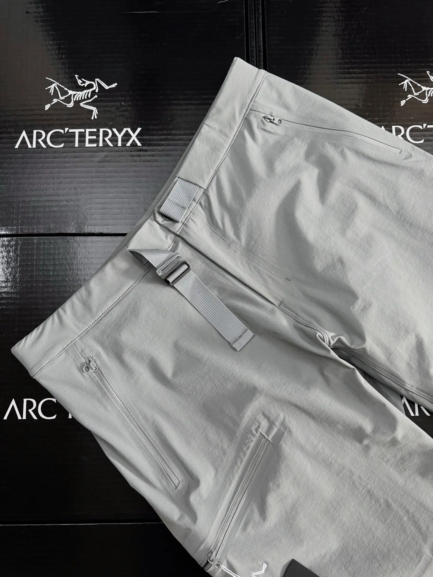Gamma Quick Dry Straight-Leg Trousers D26019475 — view 4
