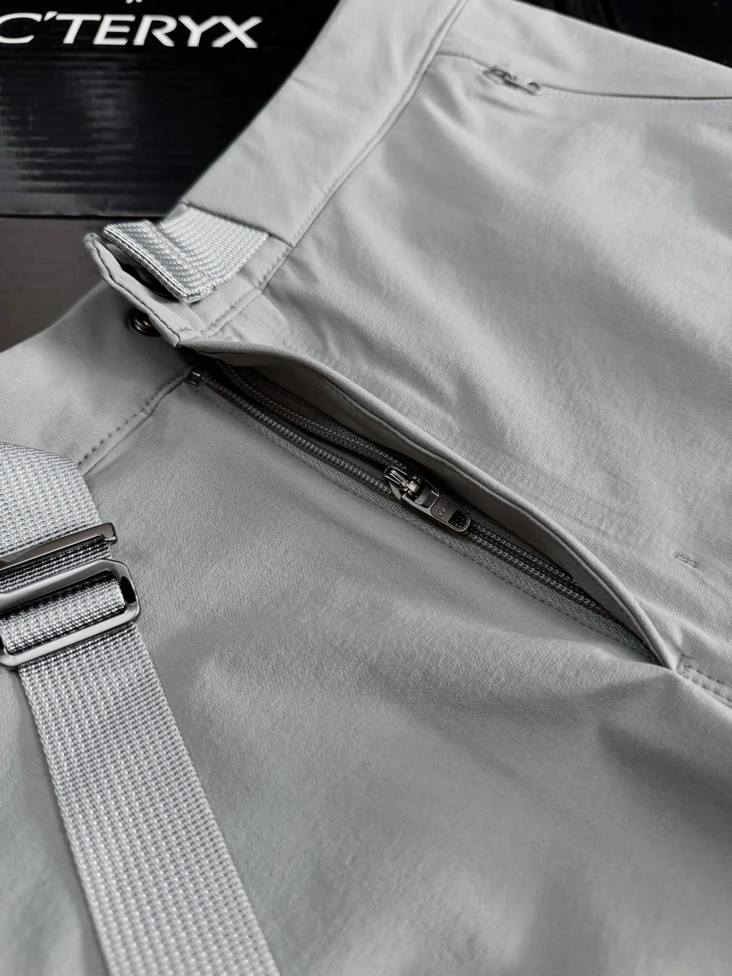 Gamma Quick Dry Straight-Leg Trousers D26019475 — view 6