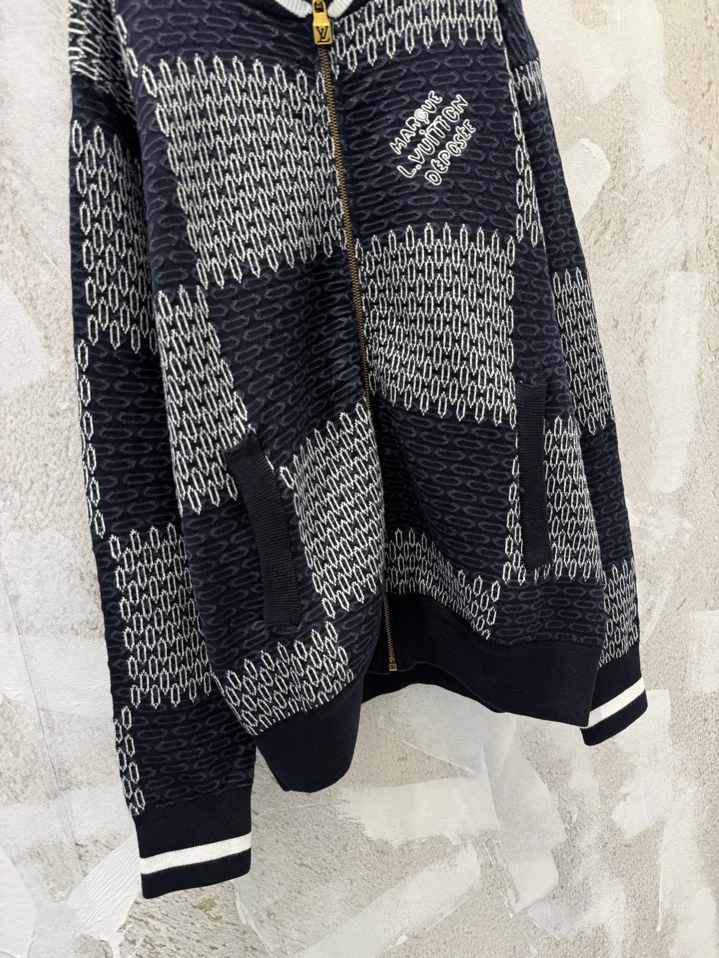 Damier Pattern Knit Bomber Cardigan D26012944 — view 4