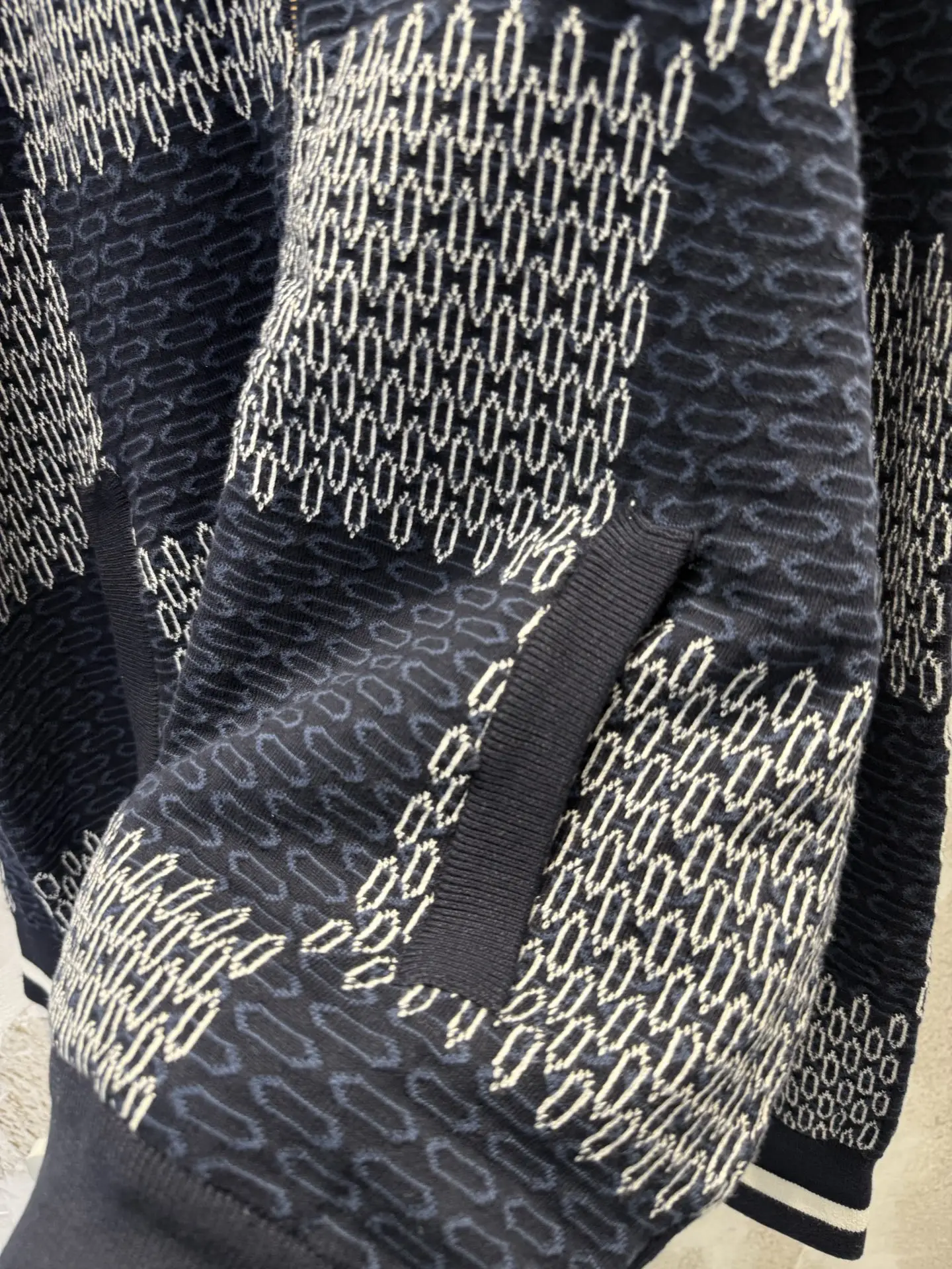 Damier Pattern Knit Bomber Cardigan D26012944 — view 8