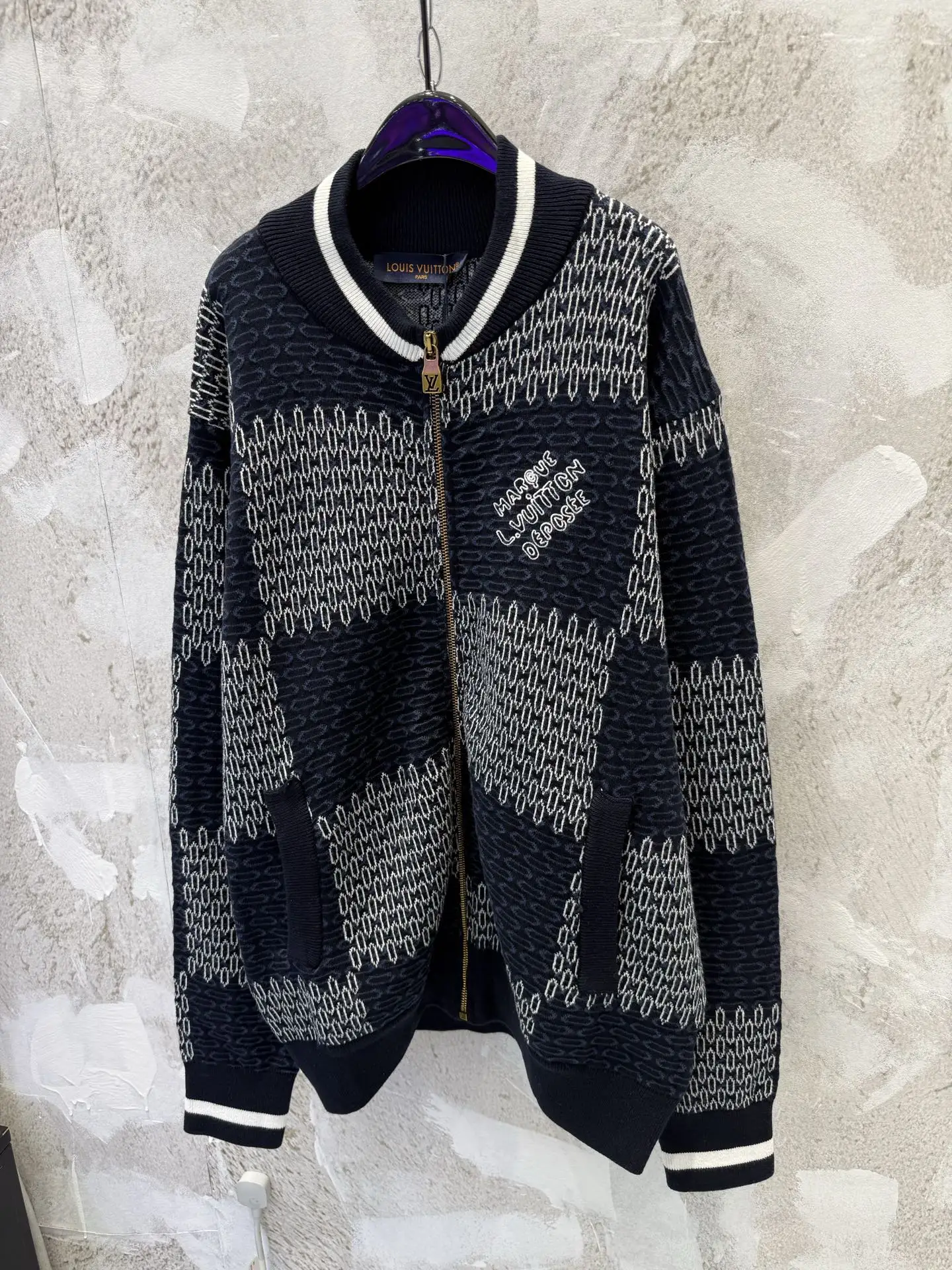 Damier Pattern Knit Bomber Cardigan D26012944 — view 10