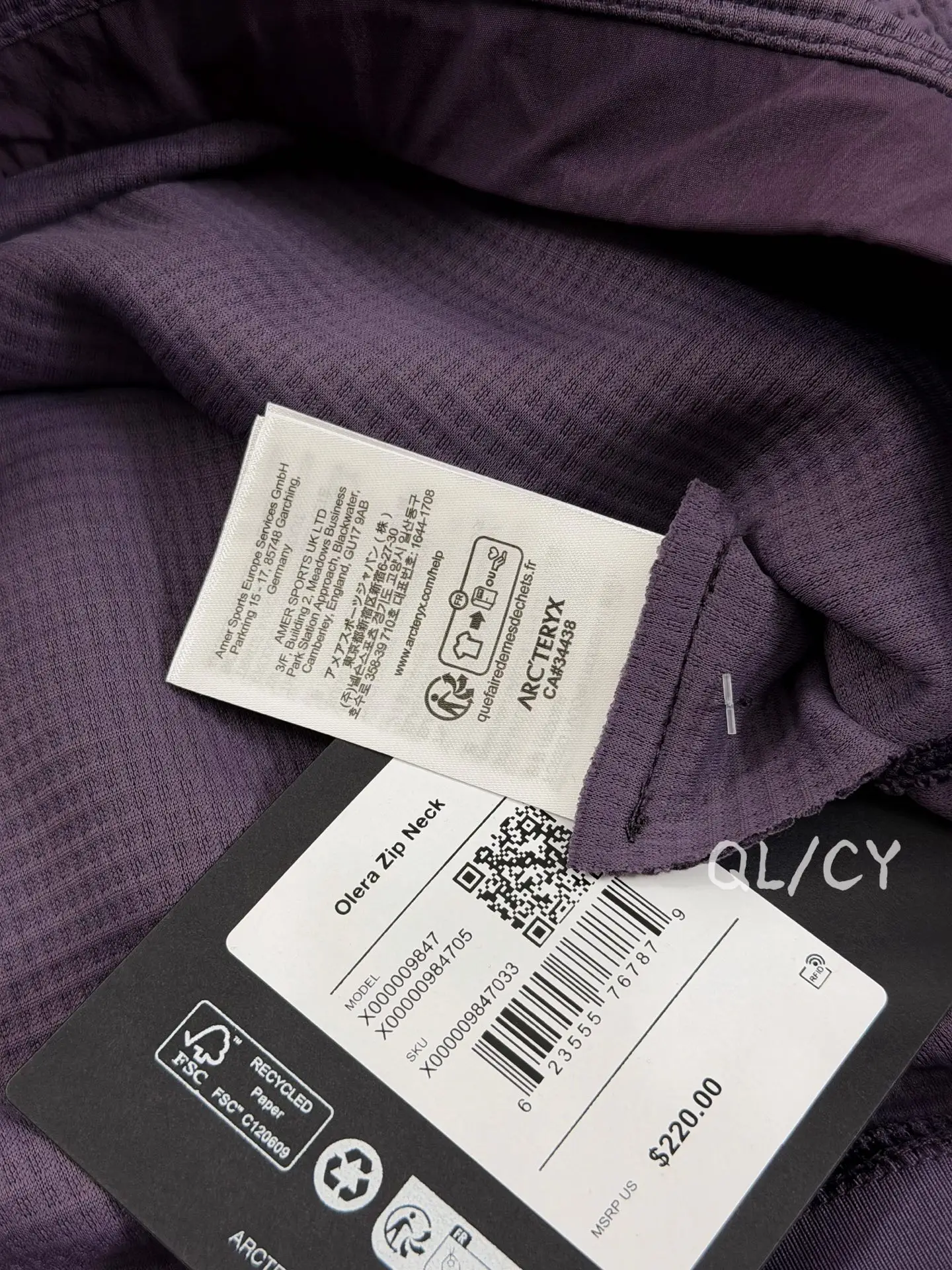 Olera Waffle-Knit Quarter-Zip Sweatshirt D27019650 — view 8
