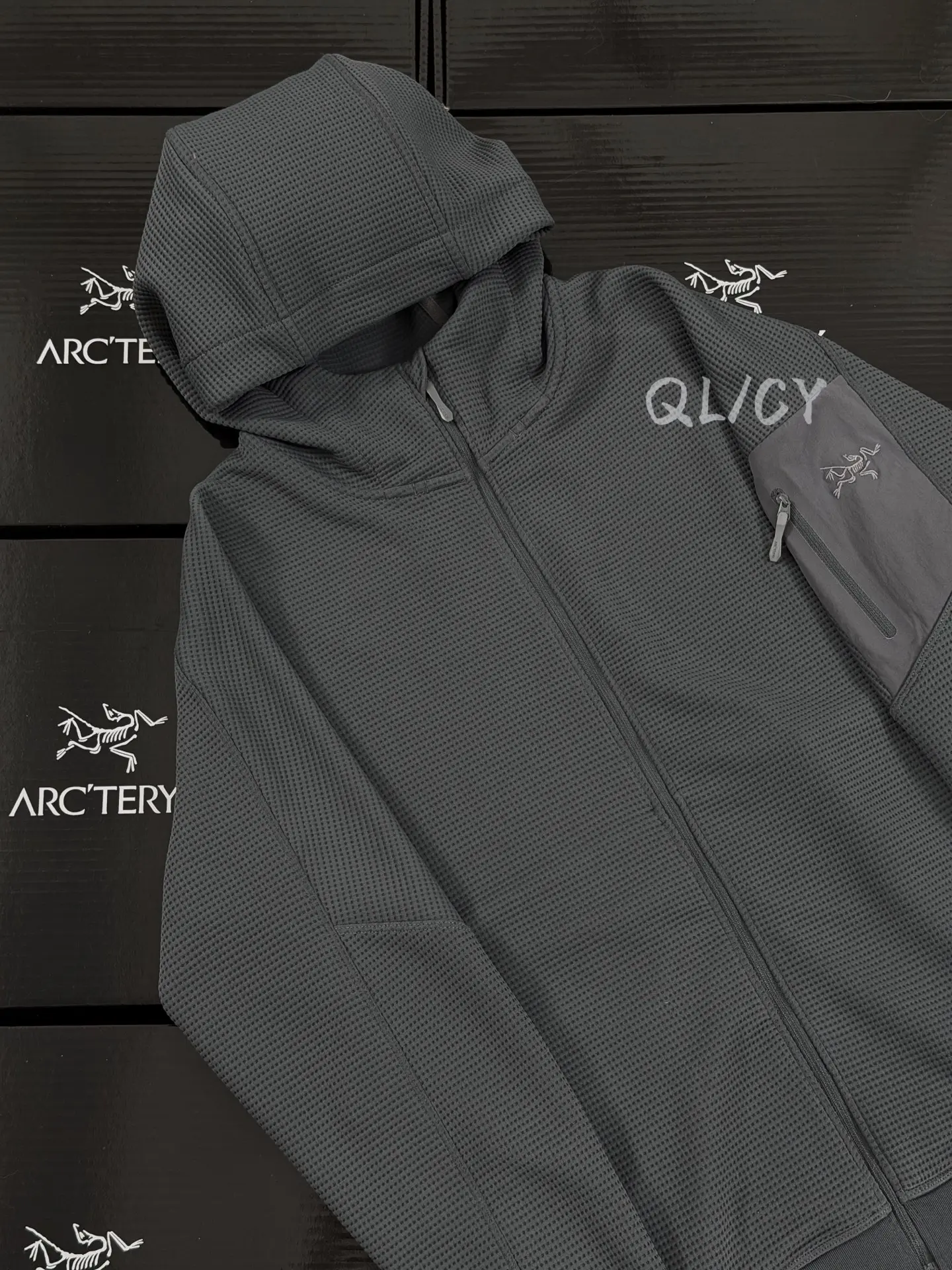 Olera Waffle-Knit Hooded Zip-Up Jacket D28019593 — view 3