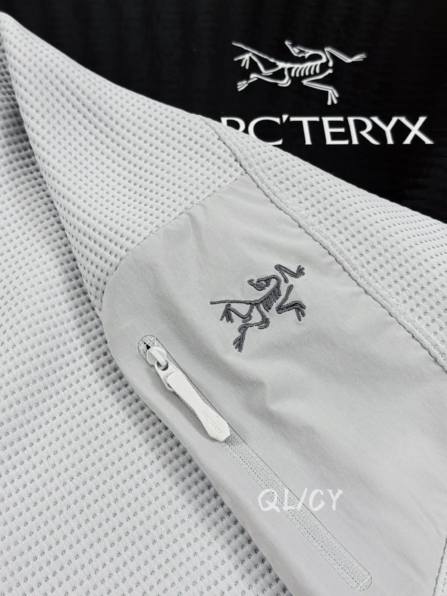 Olera Waffle-Knit Hooded Jacket D28019594 — view 2