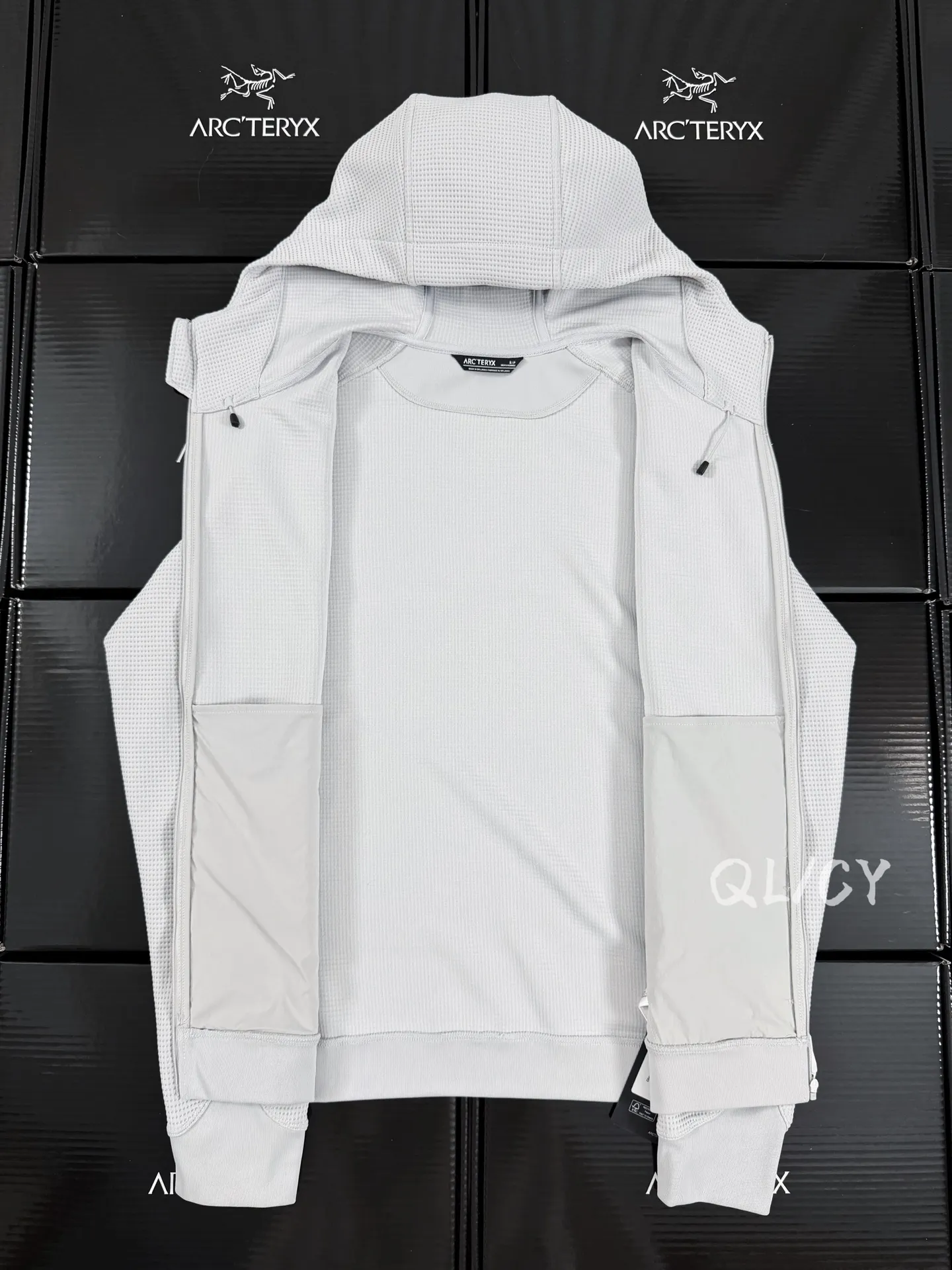 Olera Waffle-Knit Hooded Jacket D28019594 — view 7
